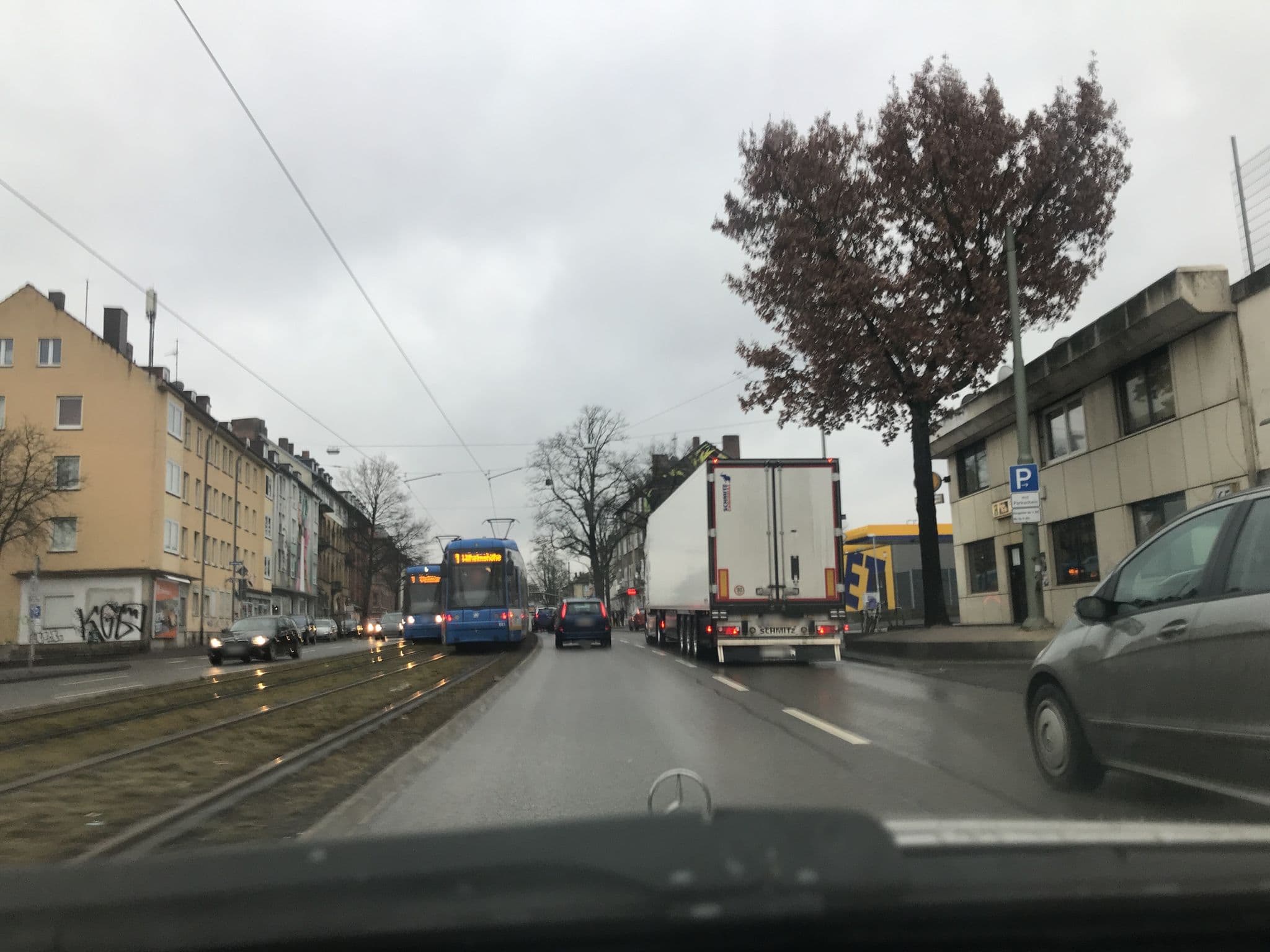 Street view near Pension Westring, Kassel — © saschahaberkorn (CC BY-SA · Mapillary)