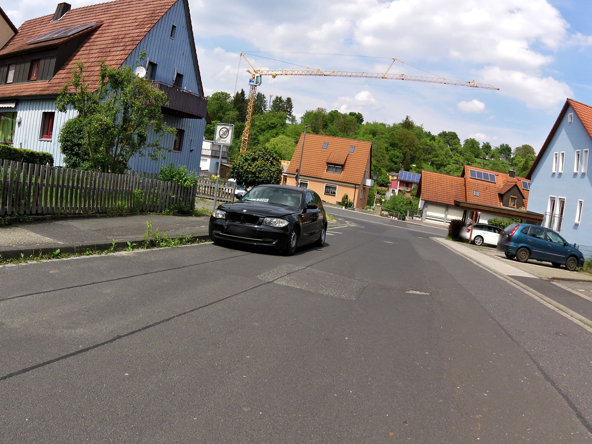 Street view near Haus Kunterbunt, Reichenberg — © zoegglmeyr (CC BY-SA · Mapillary)