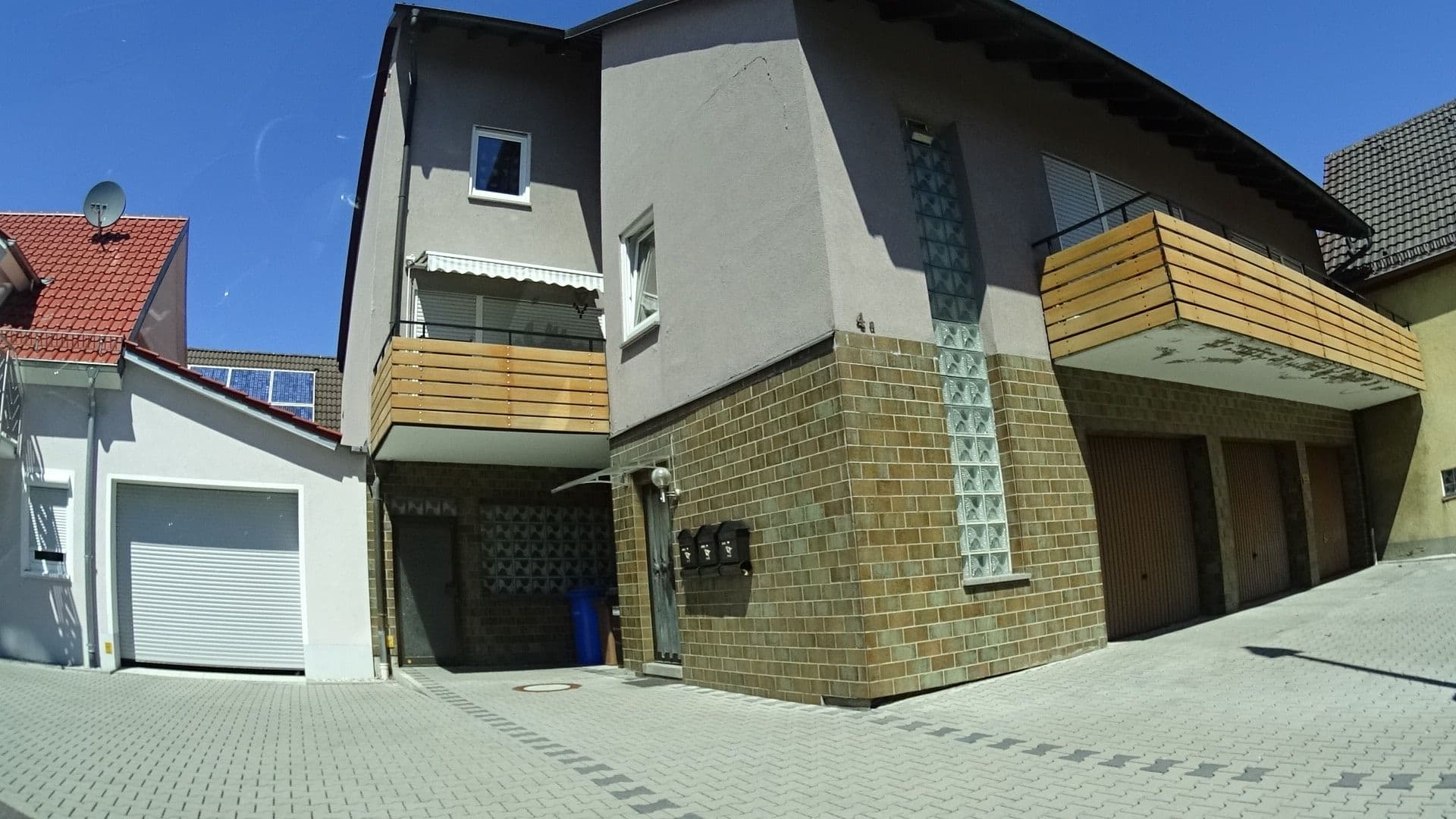 Street view near Kraus Pension, Rimpar — © ramap (CC BY-SA · Mapillary)