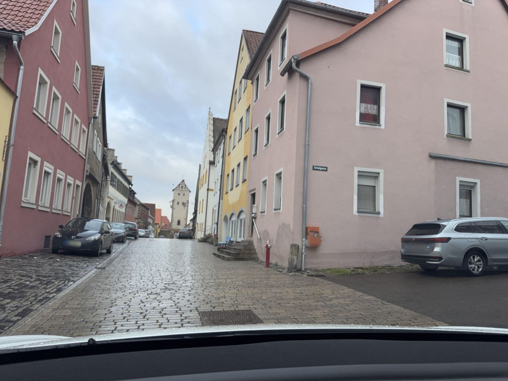 Street view near Zum Bären - einfach anders!, Mainbernheim — © ottor (CC BY-SA · Mapillary)