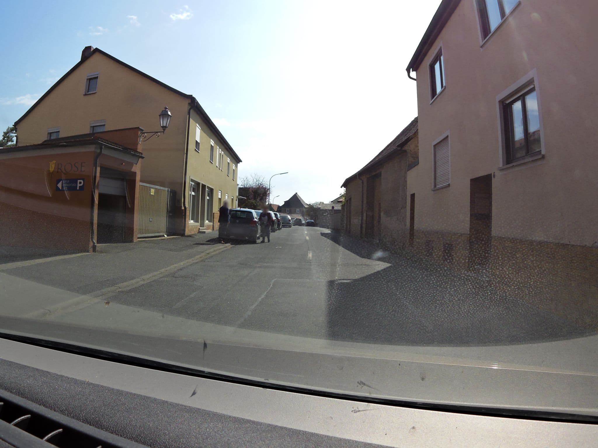 Street view near Hotel Rose, Volkach — © zoegglmeyr (CC BY-SA · Mapillary)