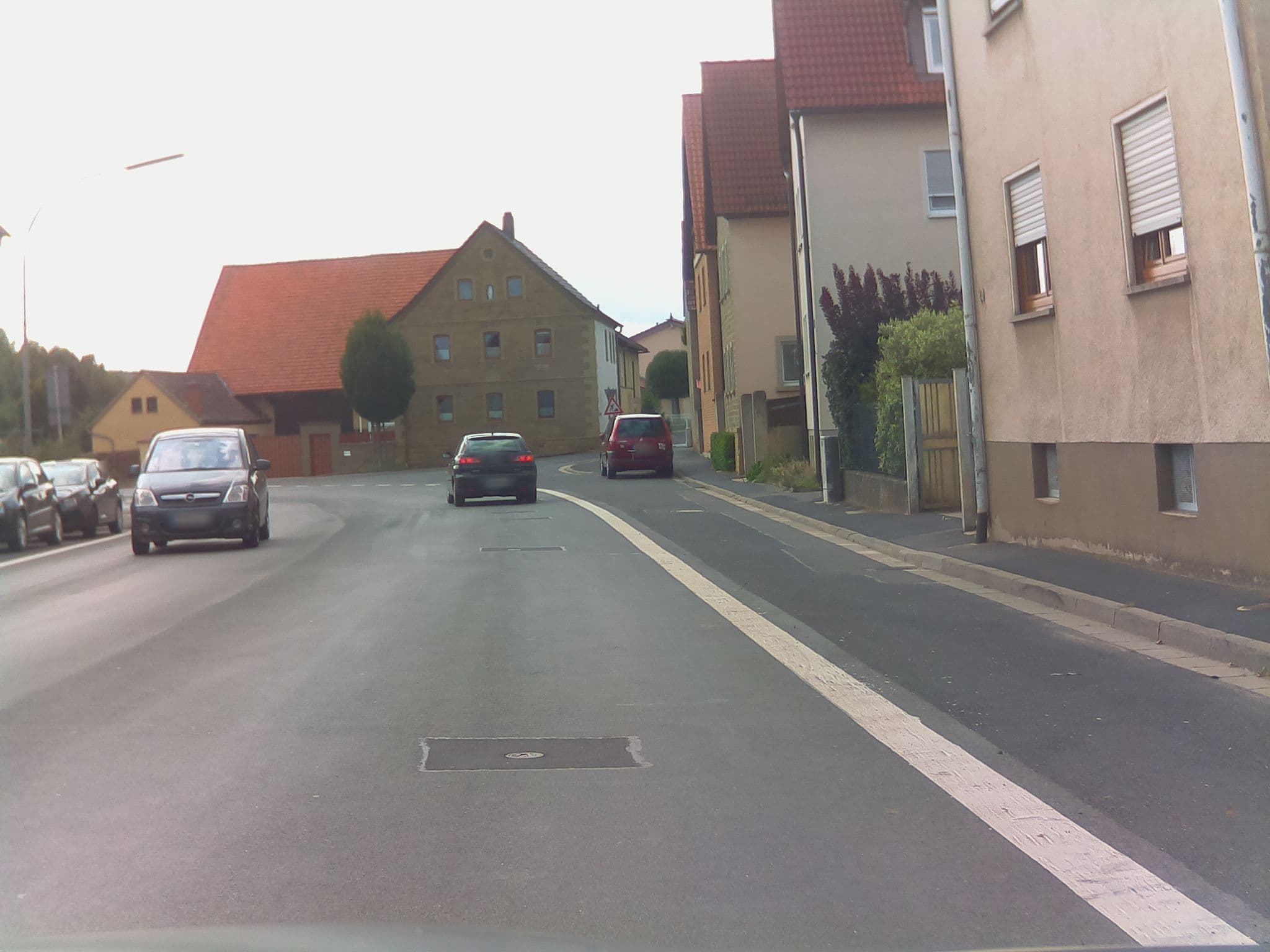 Street view near Belle Maison - Das kleine Hotel, Werneck — © ramap (CC BY-SA · Mapillary)
