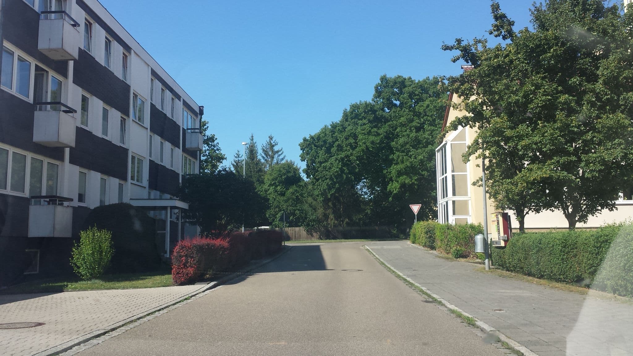 Street view near FeWo Kerschbaum Bad Windsheim, Bad Windsheim — © renade (CC BY-SA · Mapillary)