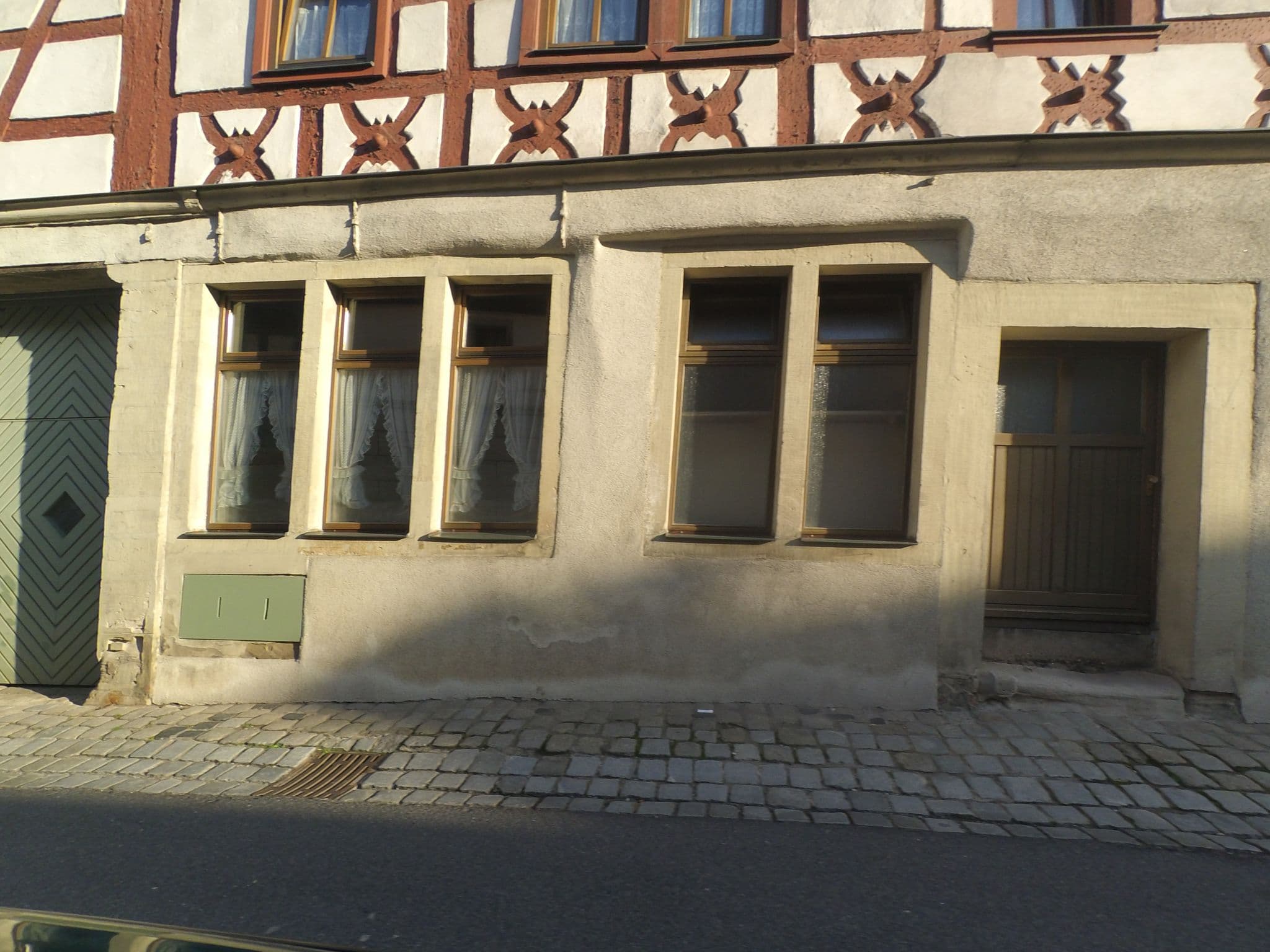 Street view near Hotel Weißes Kreuz, Eltmann — © wegavision (CC BY-SA · Mapillary)