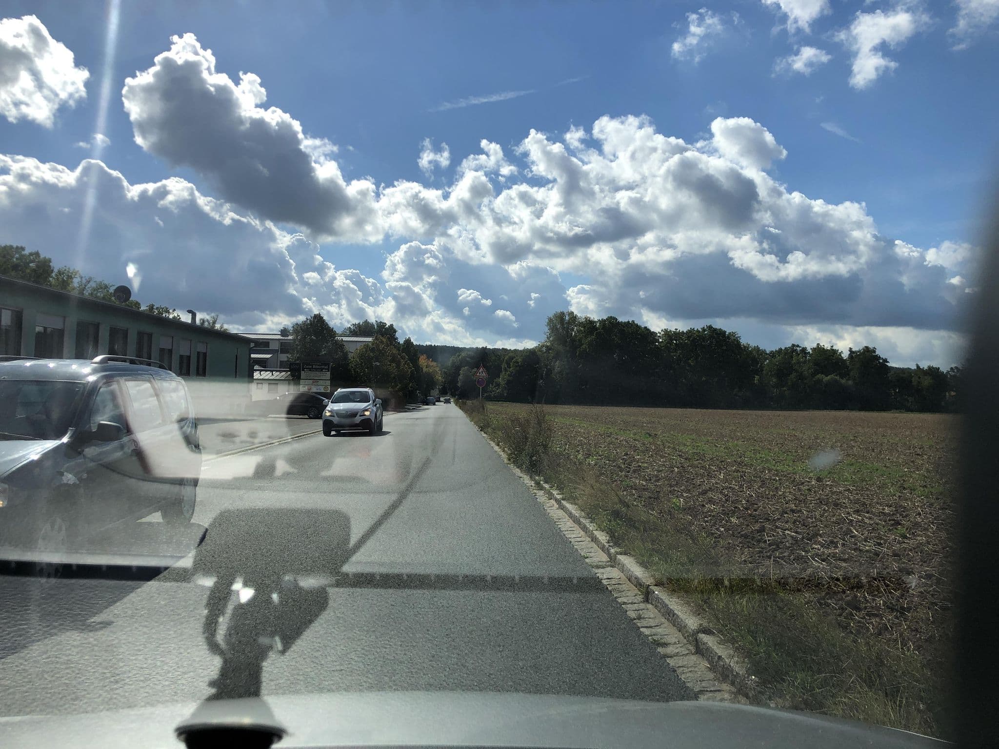 Street view near Gaststätte Vereinsheim, Zirndorf — © PrinzRoland (CC BY-SA · Mapillary)