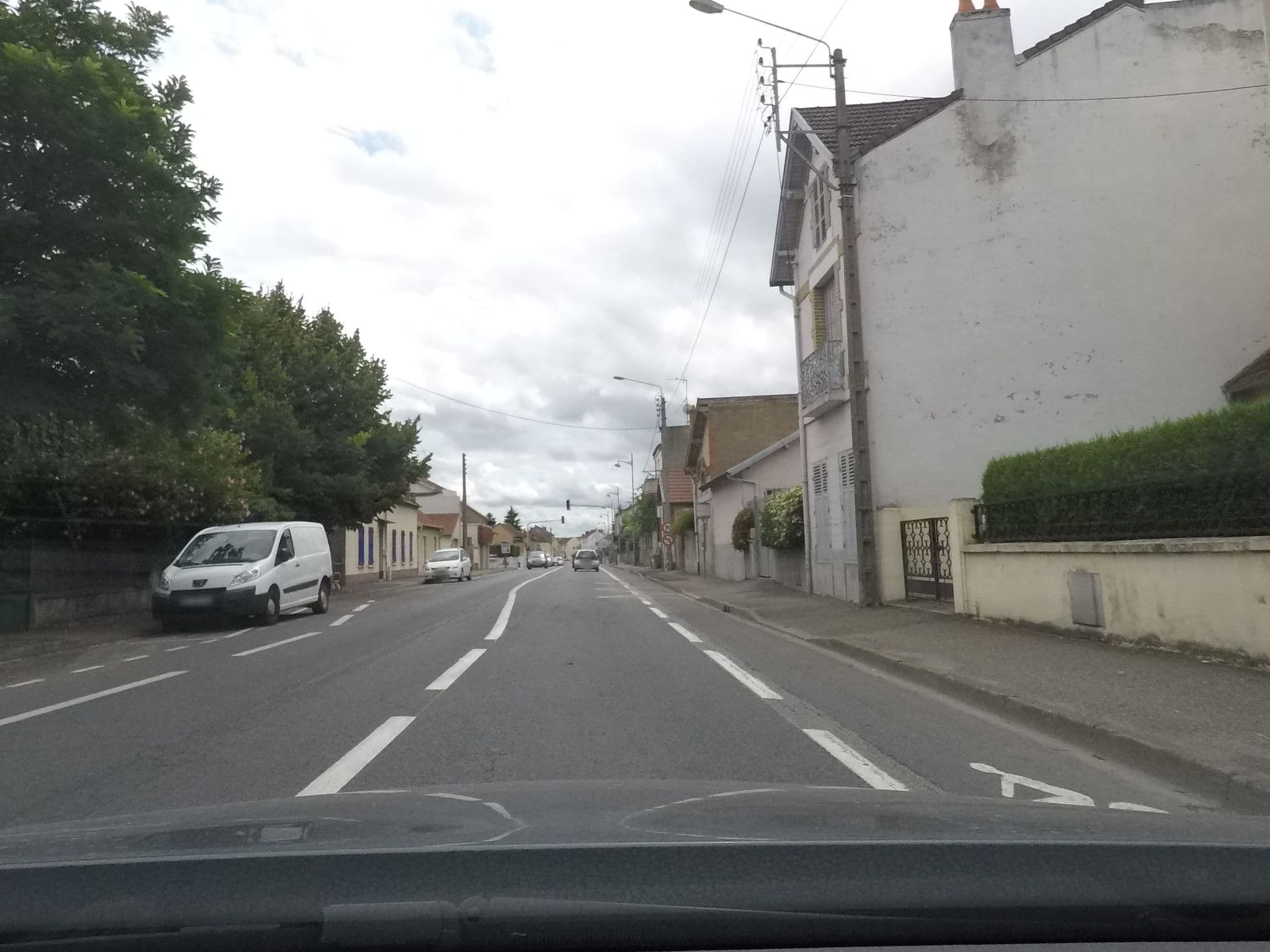 Street view near Campanile, Bellerive-sur-Allier — © xdu (CC BY-SA · Mapillary)
