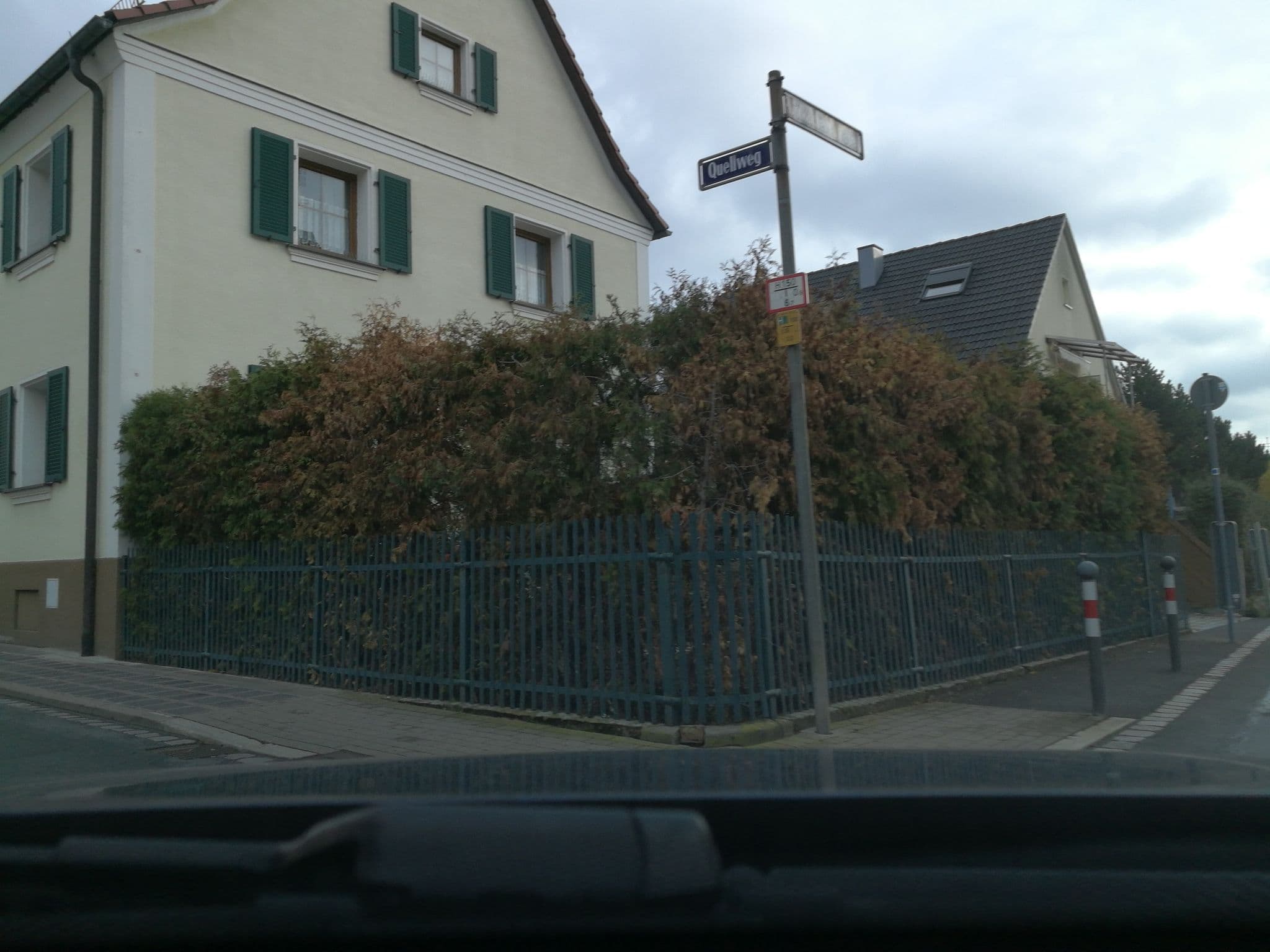 Street view near Pension Lindengarten, Fürth — © mike409 (CC BY-SA · Mapillary)