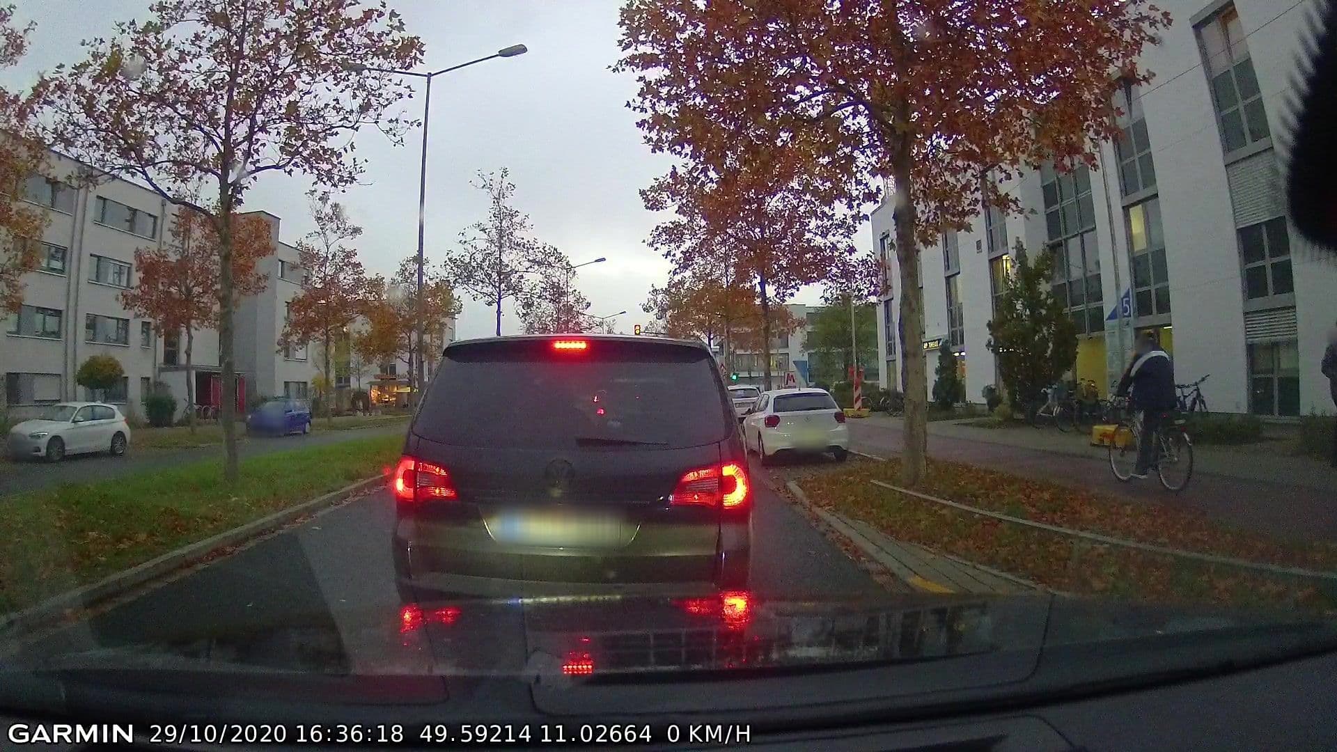 Street view near PS-Institut für betriebliche Vorsorge GmbH, Erlangen — © curtisnewton (CC BY-SA · Mapillary)