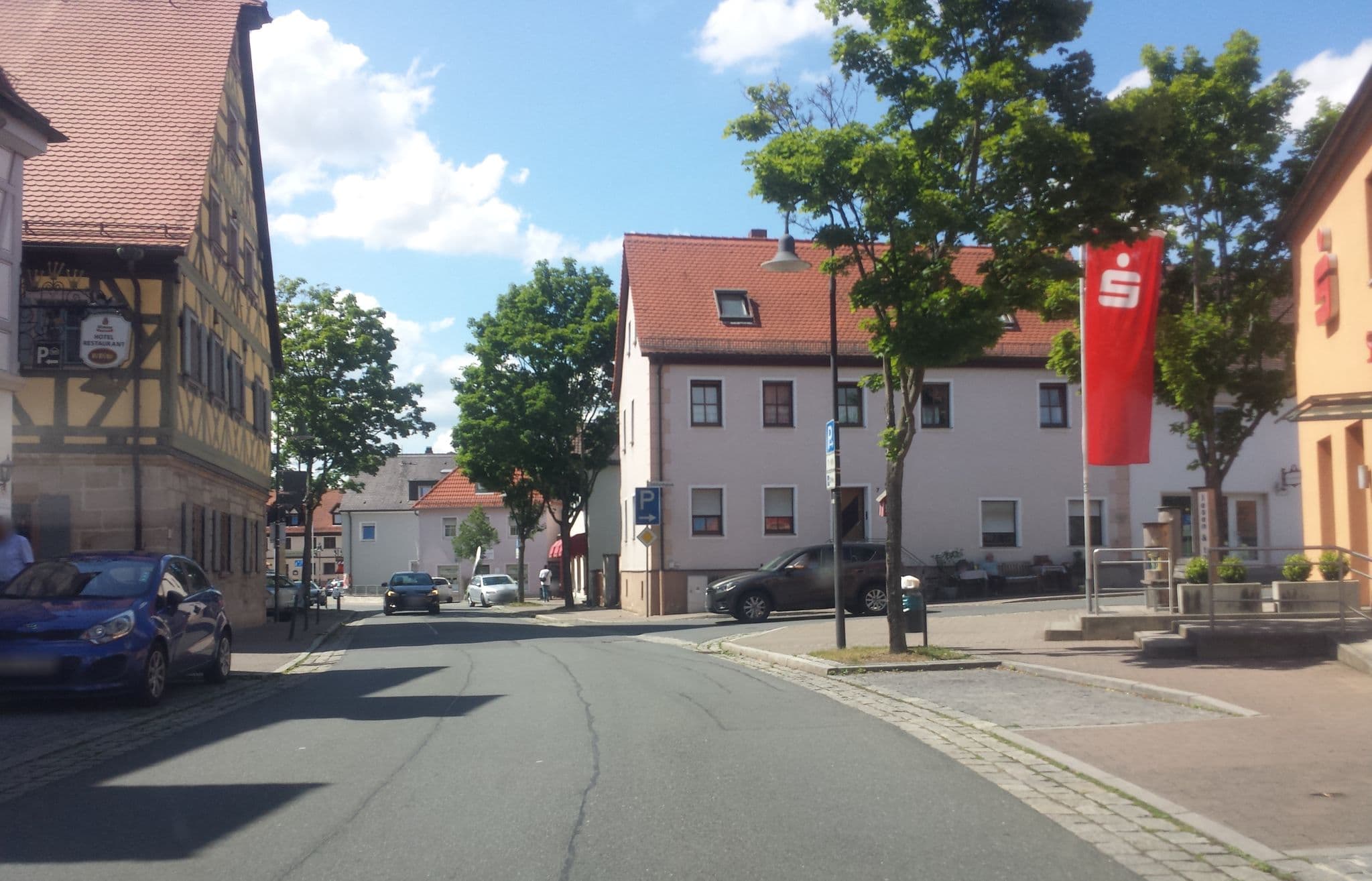 Street view near Landhotel 3 Kronen, Hemhofen — © wegavision (CC BY-SA · Mapillary)