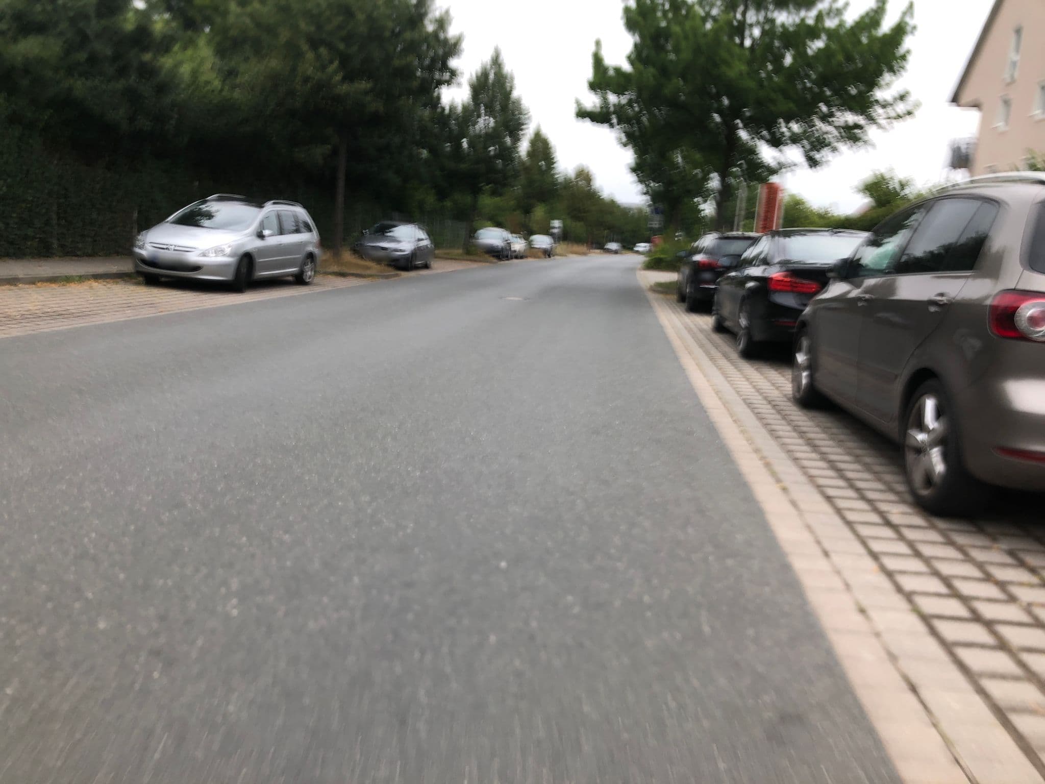 Street view near Albertinum Hotel Erlangen, Erlangen — © danfuh (CC BY-SA · Mapillary)