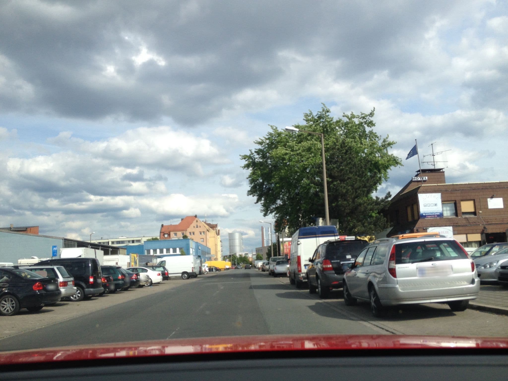 Street view near Moldova, Großreuth bei Schweinau — © geo (CC BY-SA · Mapillary)