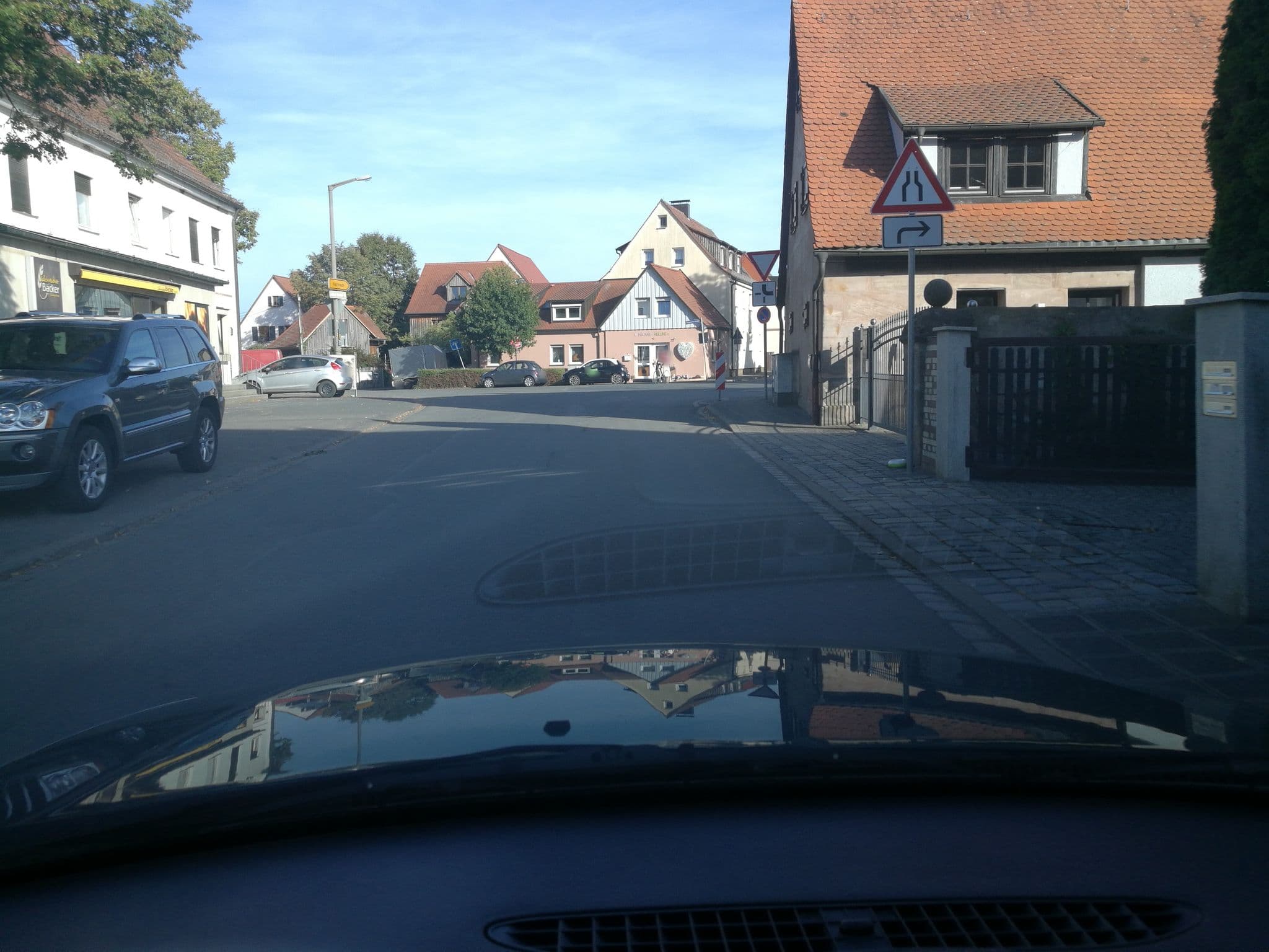 Street view near Dannert Horst, Wetzendorf — © mike409 (CC BY-SA · Mapillary)