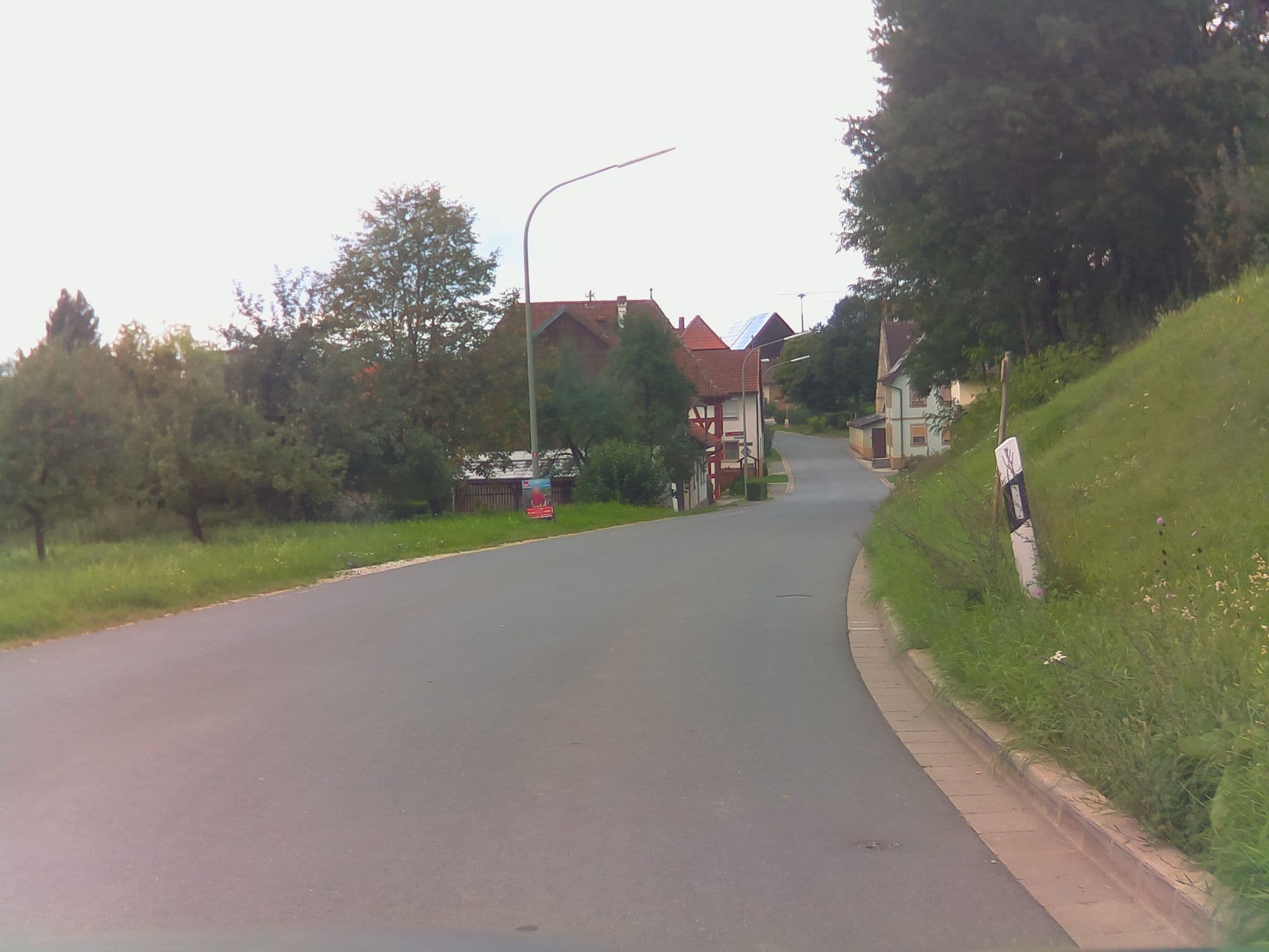 Street view near Ferienwohnung Adelheid, Untermerzbach — © ramap (CC BY-SA · Mapillary)