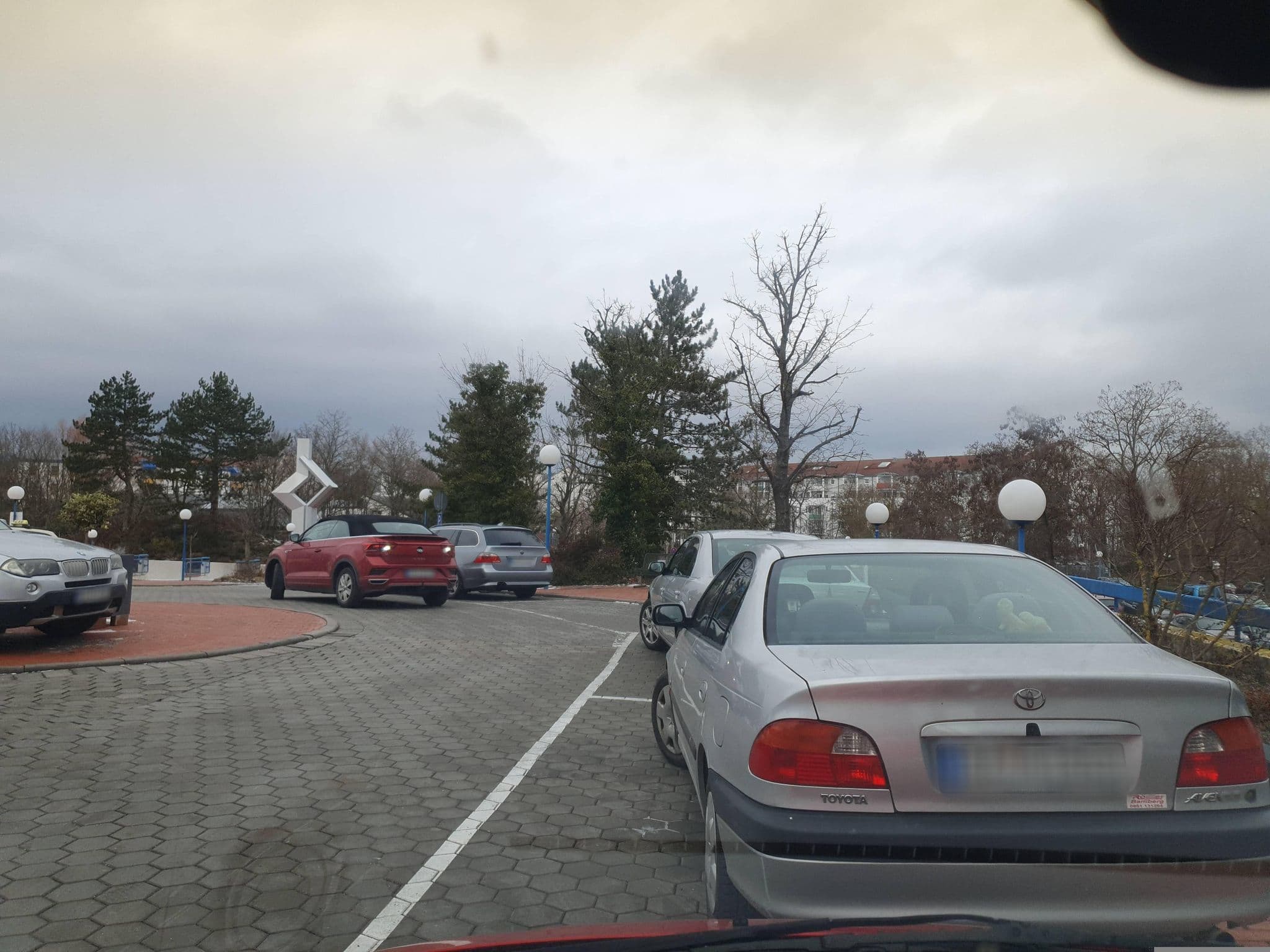 Street view near Hotel Somnia, Stegaurach — © r66 (CC BY-SA · Mapillary)
