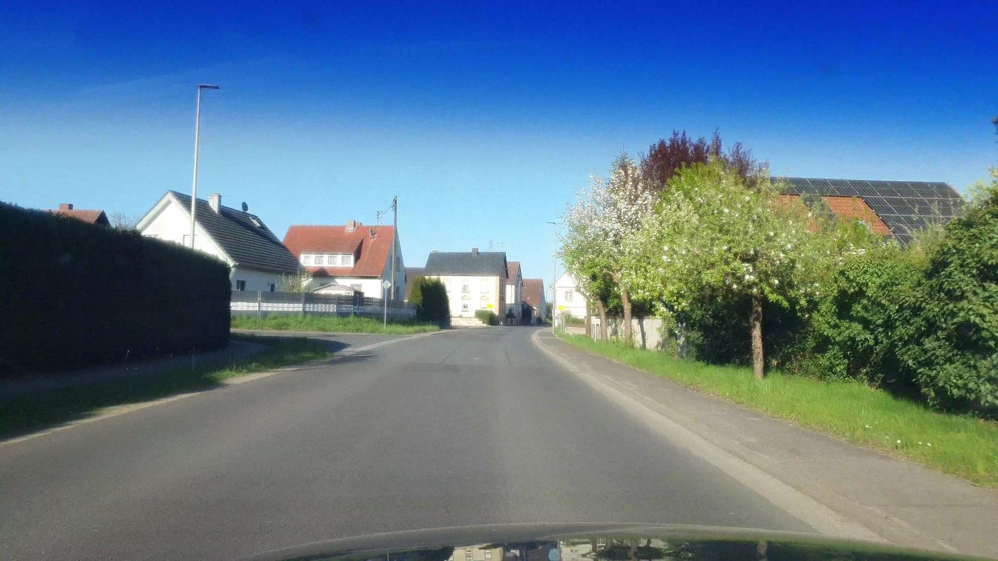 Street view near Kurt Roensch, Frensdorf — © r66 (CC BY-SA · Mapillary)