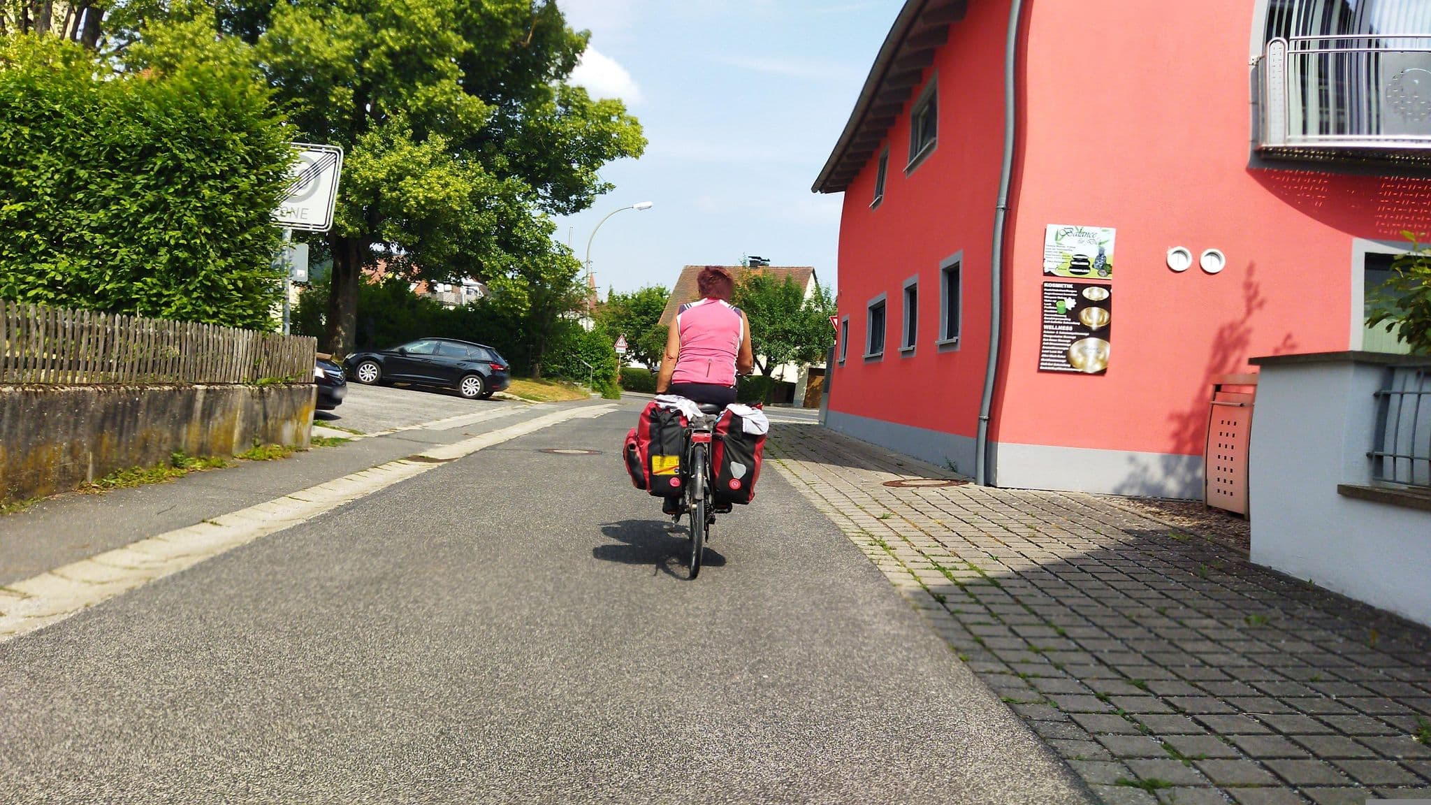 Street view near Landhotel Neukirchener Hof, Etzelwang — © changchun1 (CC BY-SA · Mapillary)