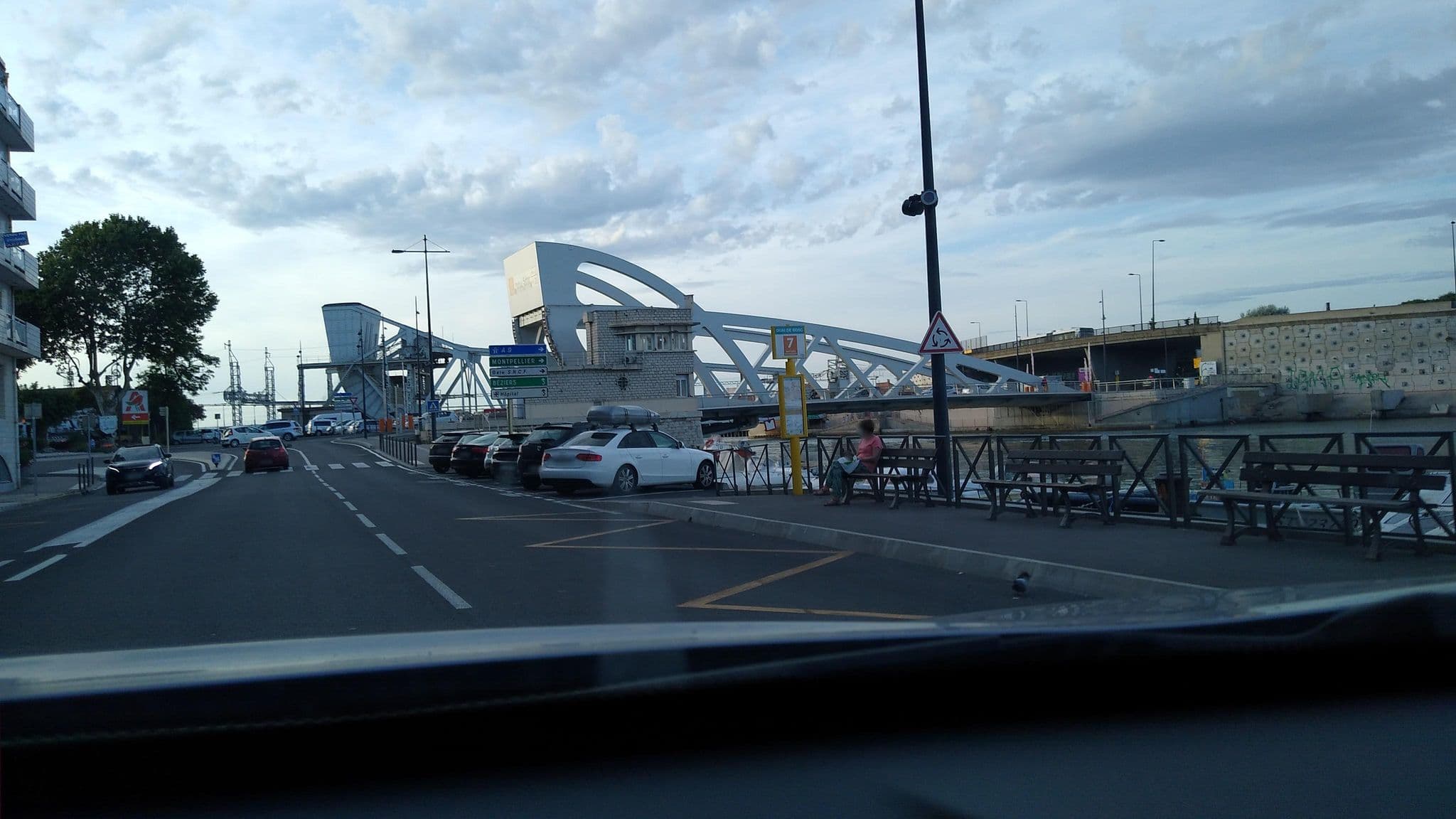 Street view near B&B Hotels, Sète — © rhum (CC BY-SA · Mapillary)