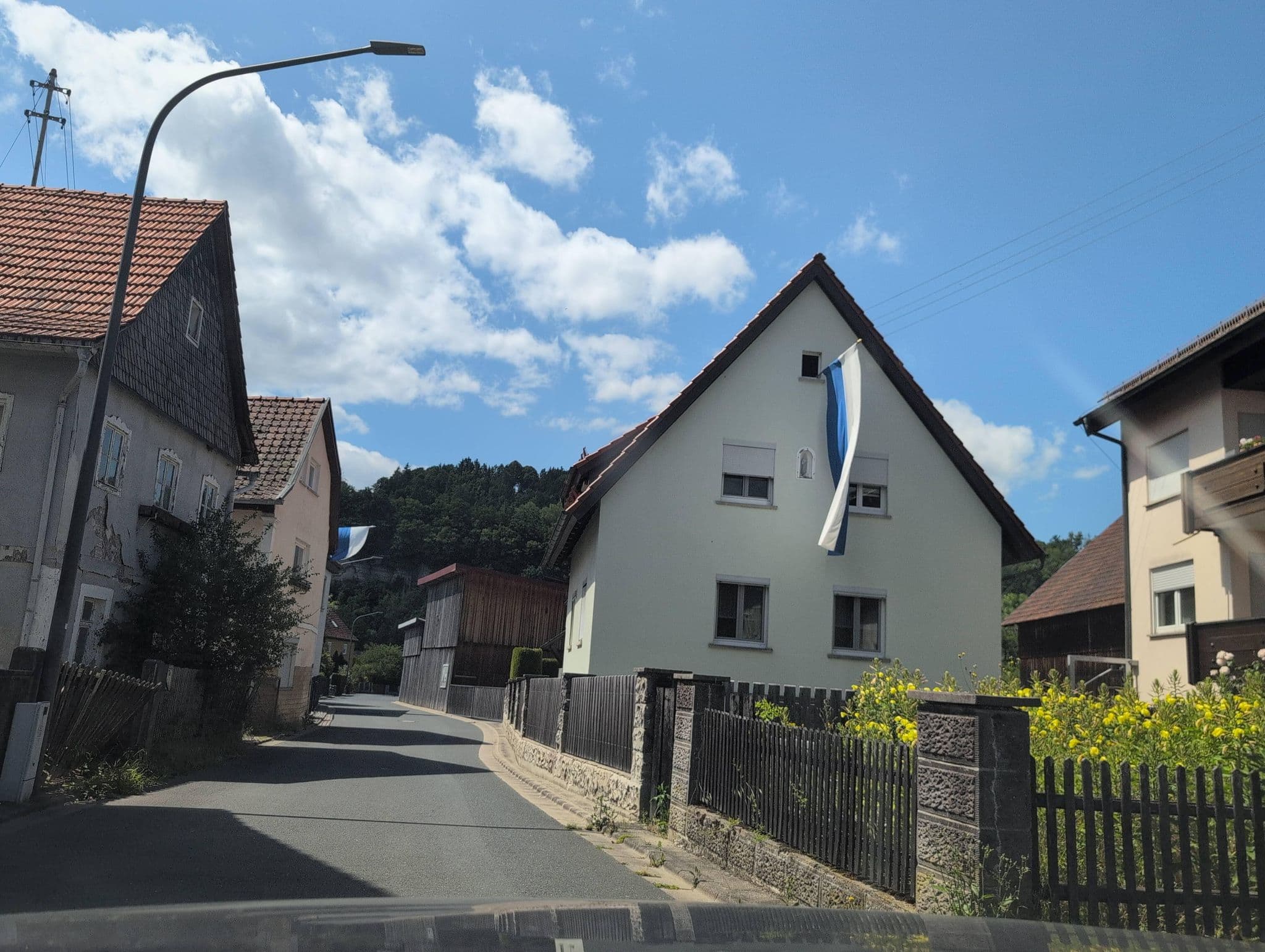 Street view near Ferienwohnung Leonhard Müller, Marktrodach — © bingo67 (CC BY-SA · Mapillary)