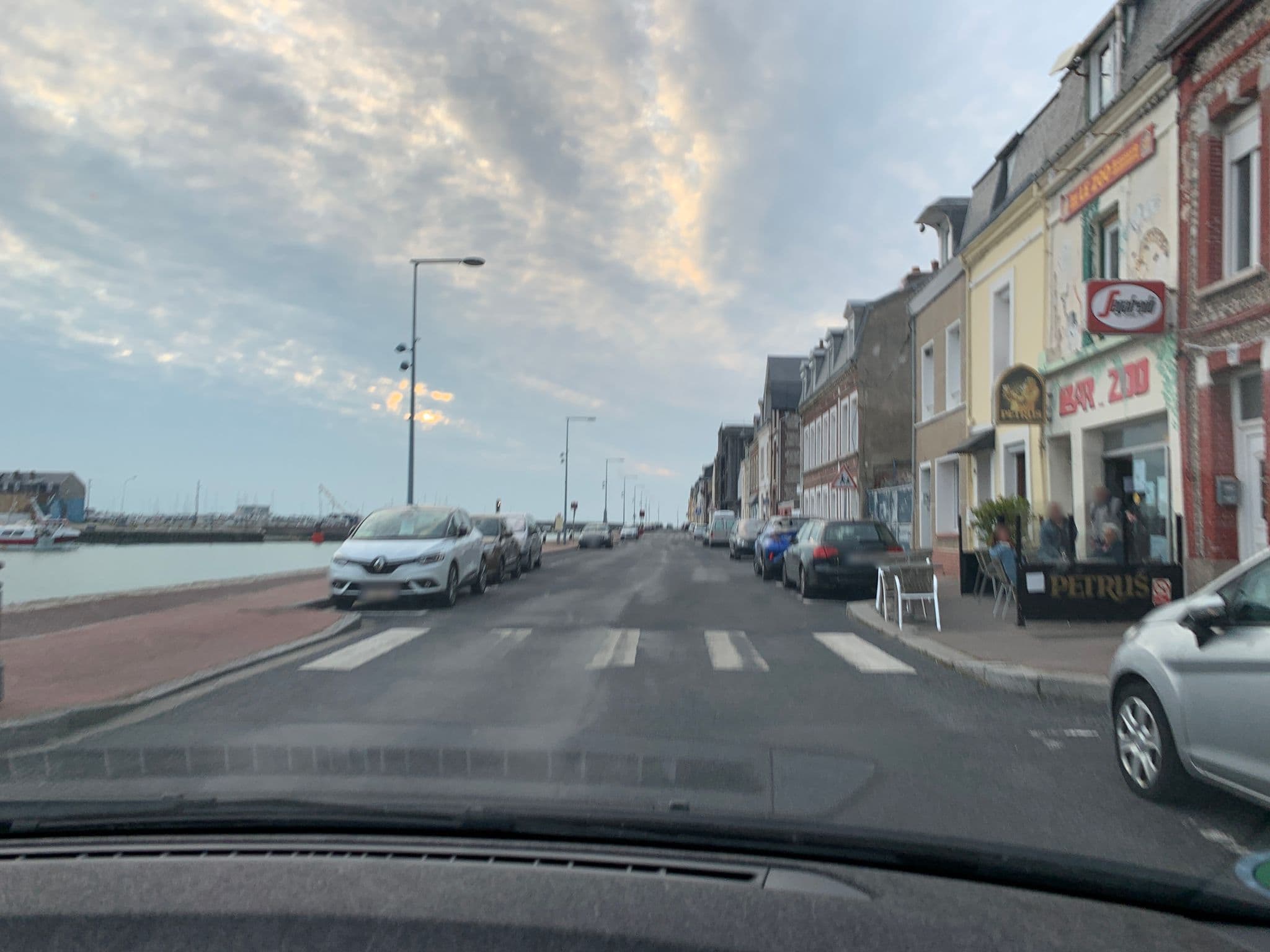 Street view near Le gîte du petit matelot, Fécamp — © noel (CC BY-SA · Mapillary)