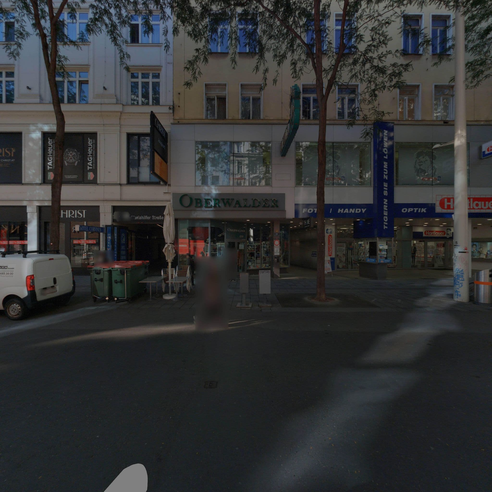 Street view near Haydn Hotel, Mariahilf — © eliasgander (CC BY-SA · Mapillary)