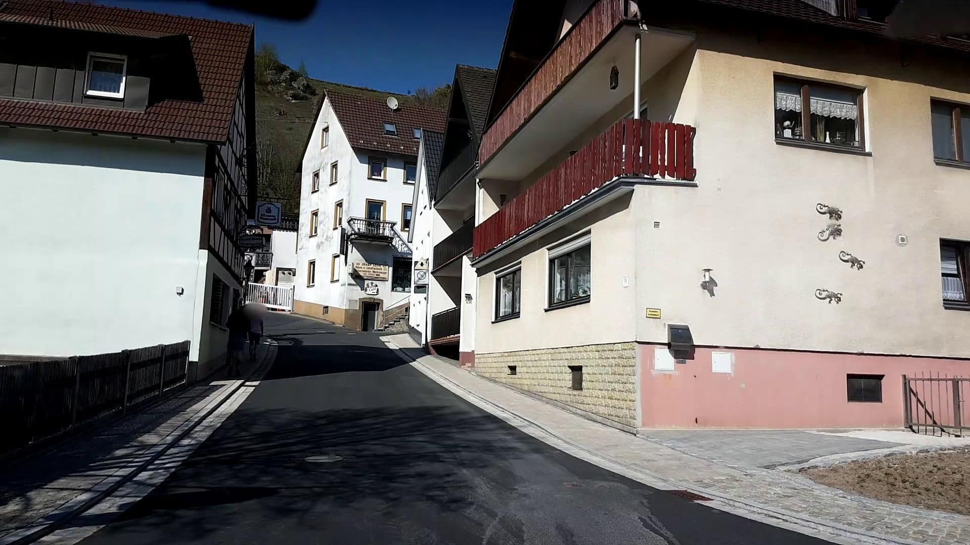 Street view near Luisengarten, Pottenstein — © r66 (CC BY-SA · Mapillary)