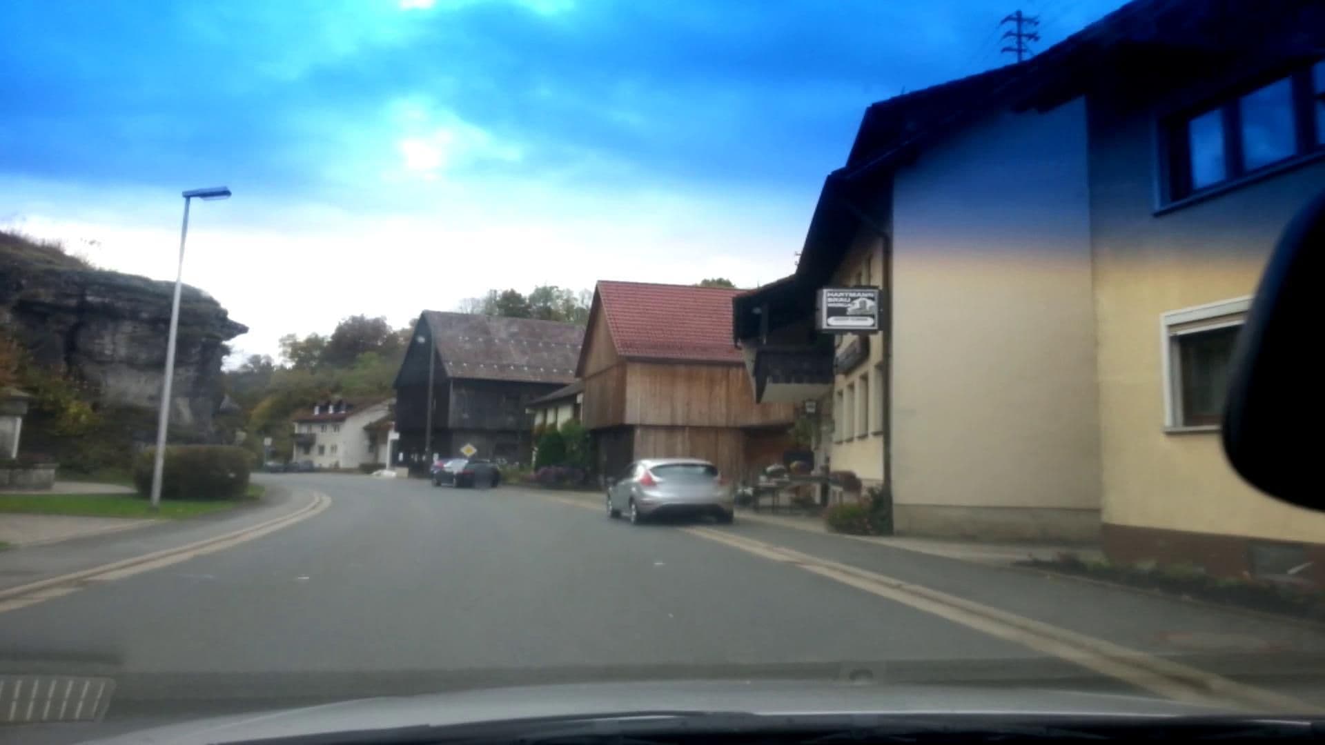 Street view near Gasthof-Pension Bergmann, Wonsees — © r66 (CC BY-SA · Mapillary)