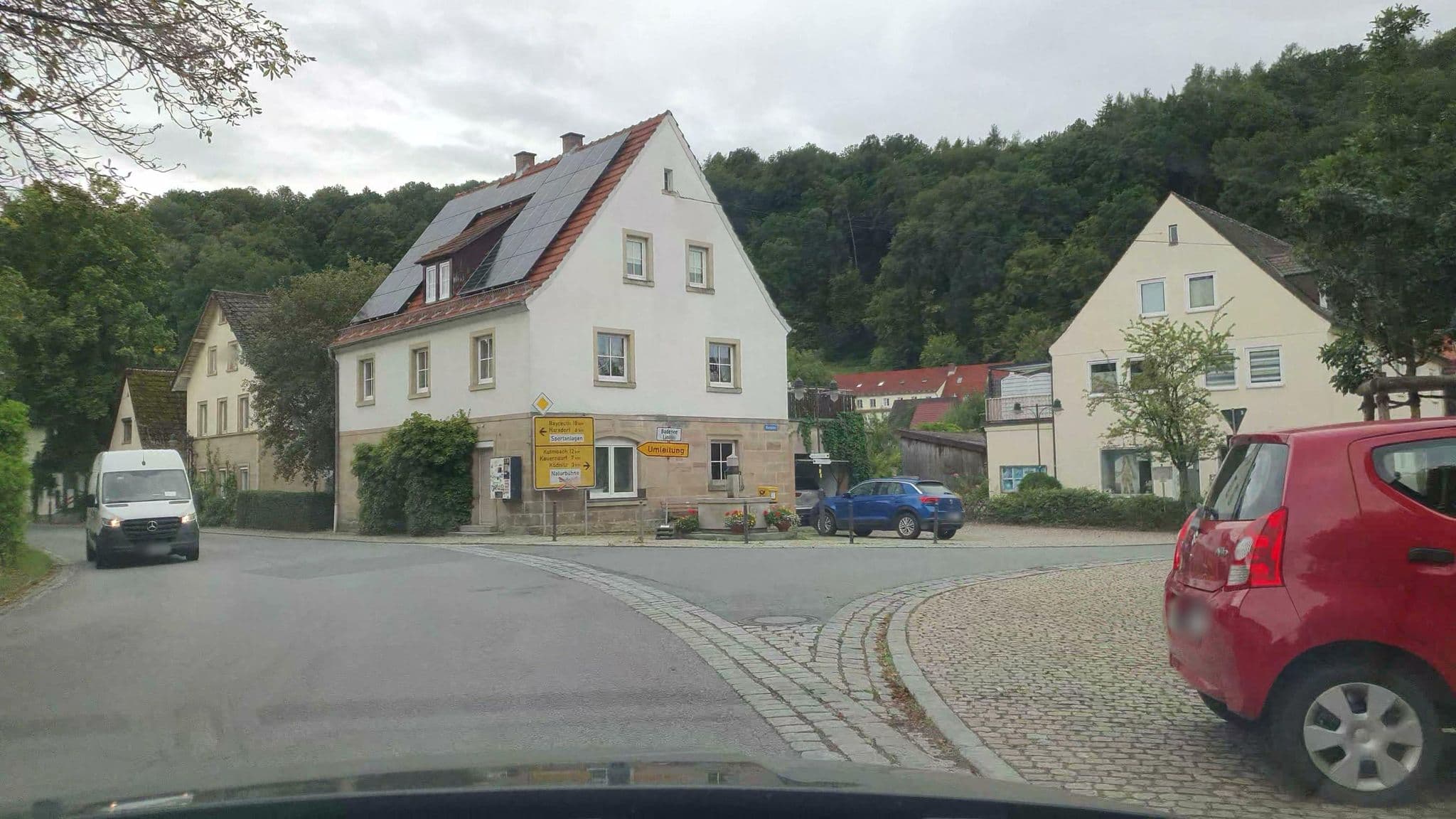 Street view near Friedrich Landgasthof und Metzgerei, Trebgast — © r66 (CC BY-SA · Mapillary)