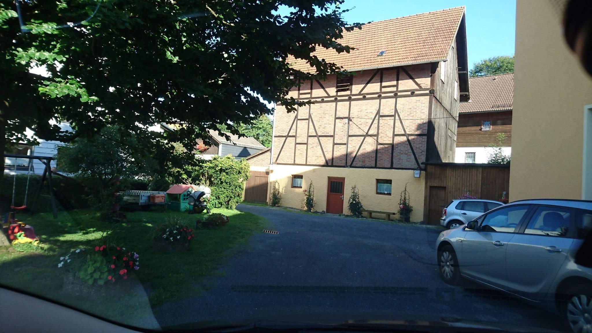 Street view near Landgasthof - Pension Zur Mühle, Naila — © hdmn (CC BY-SA · Mapillary)