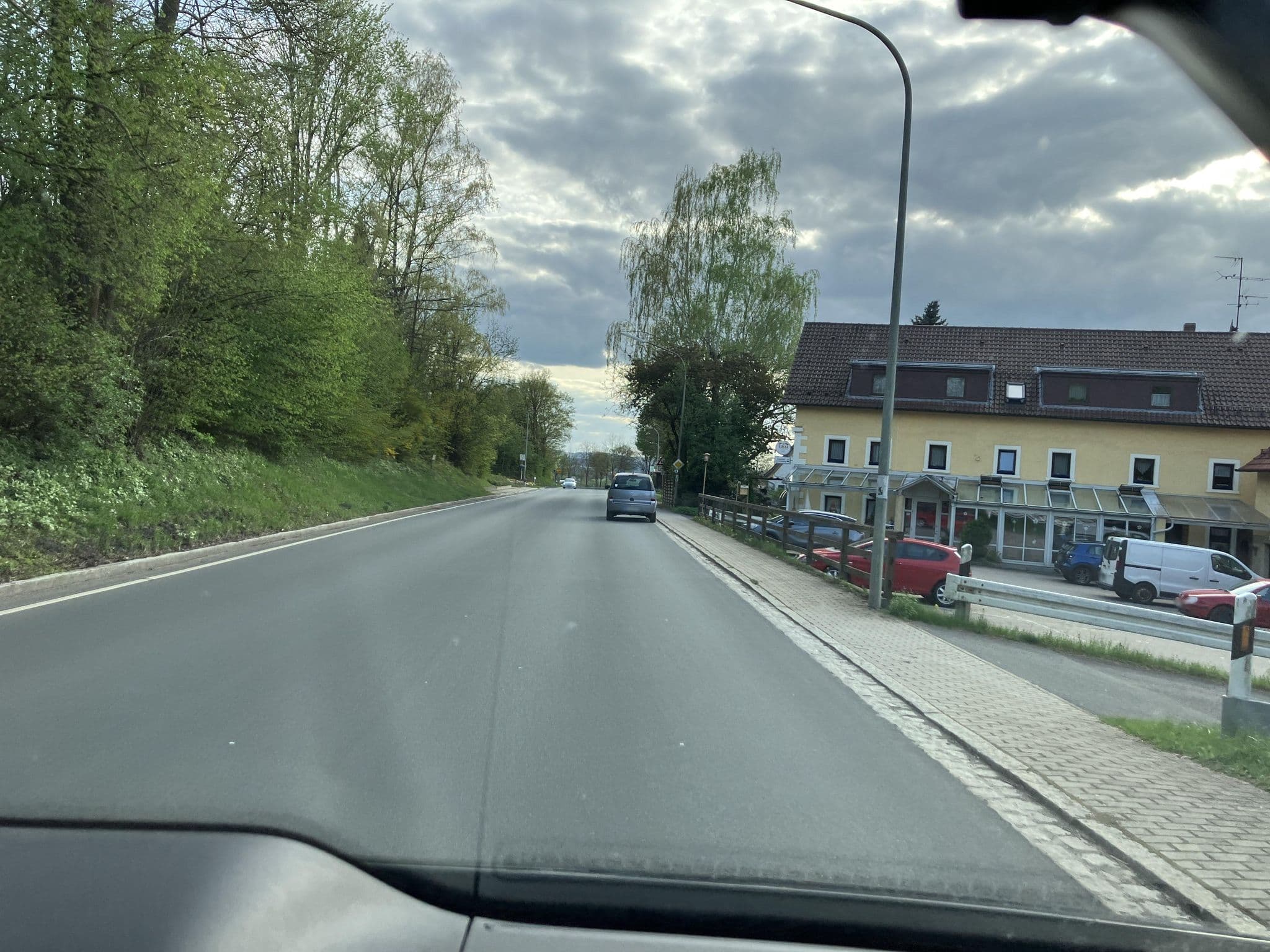 Street view near Hometa Buchungsservice Axel Foßhag Hotelvermittlungsservice, Bindlach — © SuedOstLink (CC BY-SA · Mapillary)