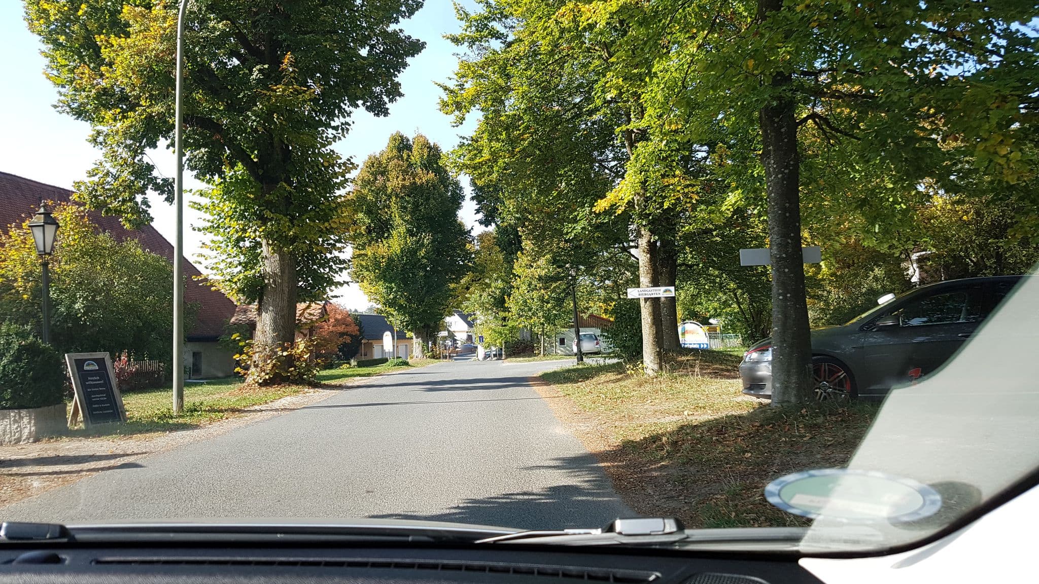 Street view near Gut Schönhof, Waischenfeld — © jurgenweighardt (CC BY-SA · Mapillary)