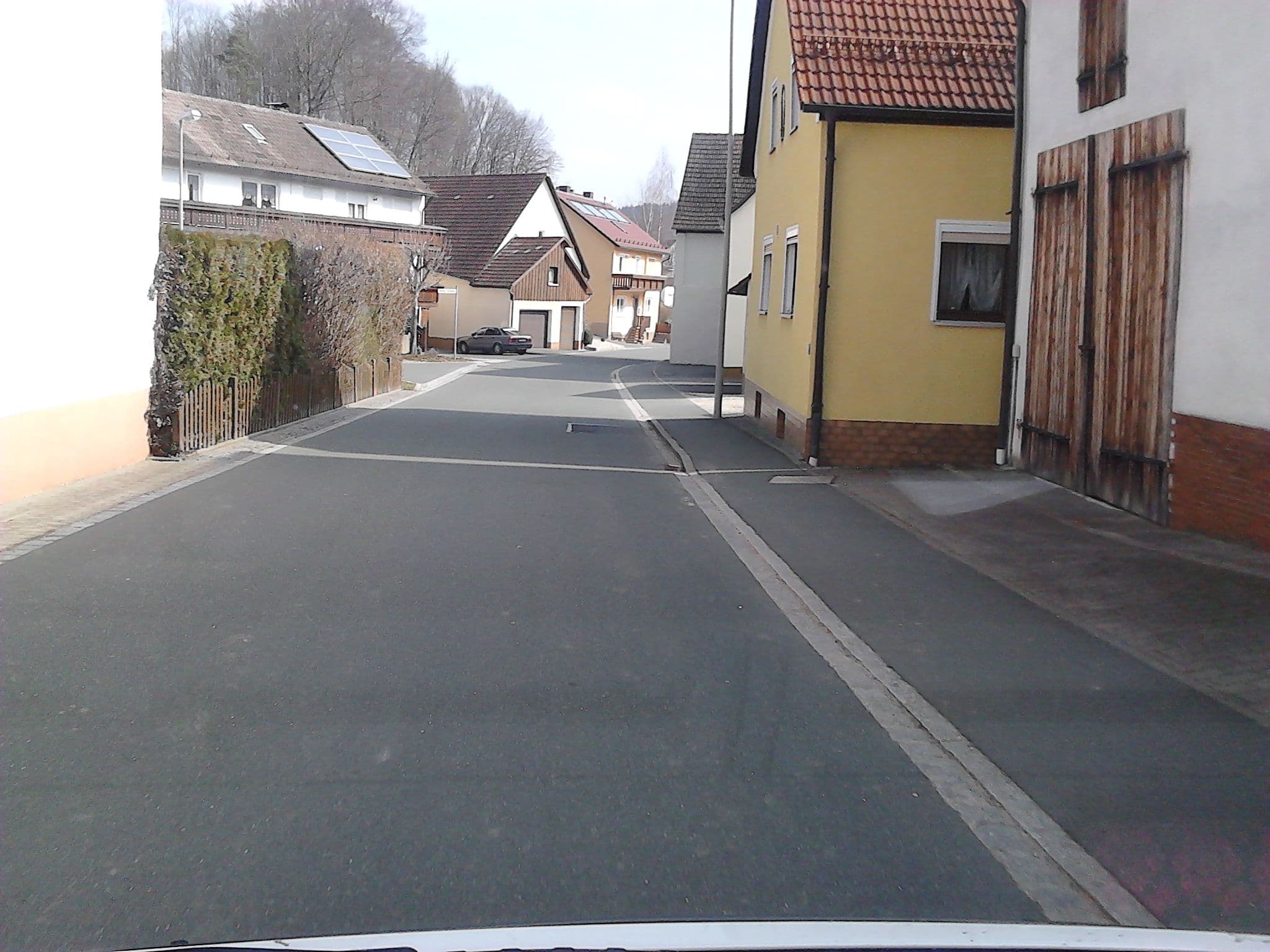 Street view near Gasthof zur Einkehr, Obertrubach — © su1dakra (CC BY-SA · Mapillary)