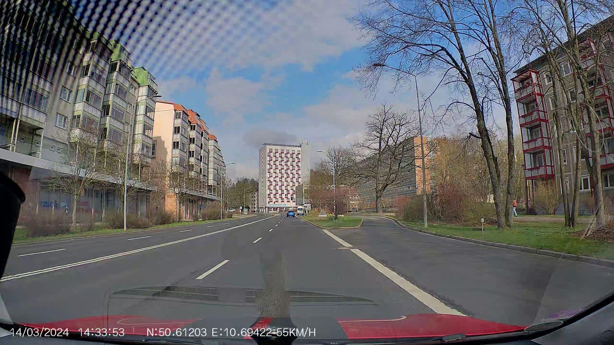Street view near Pension am Markt, Suhl — © AR88 (CC BY-SA · Mapillary)