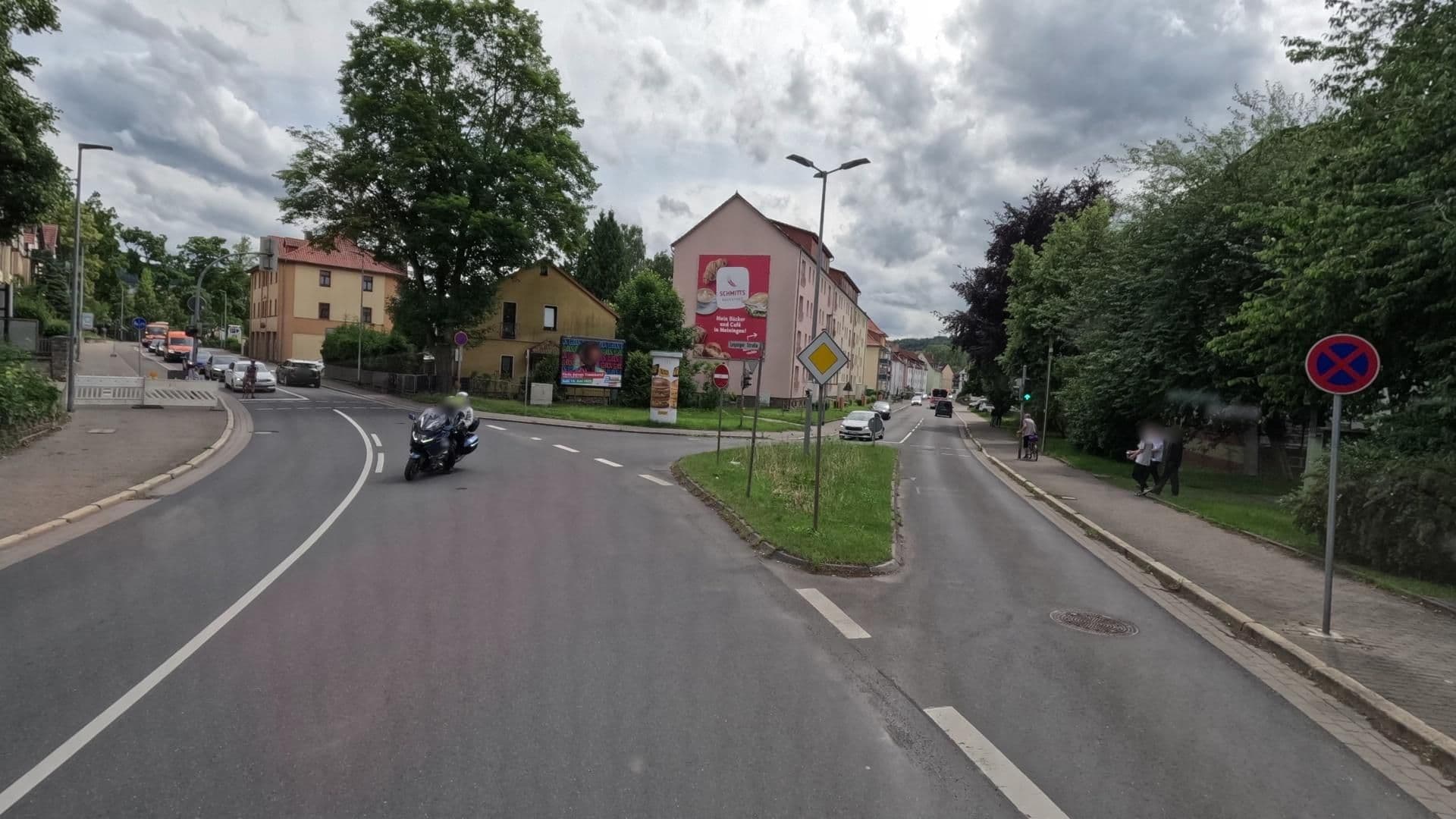 Street view near Hotel Wasunger Tor, Meiningen — © bct (CC BY-SA · Mapillary)