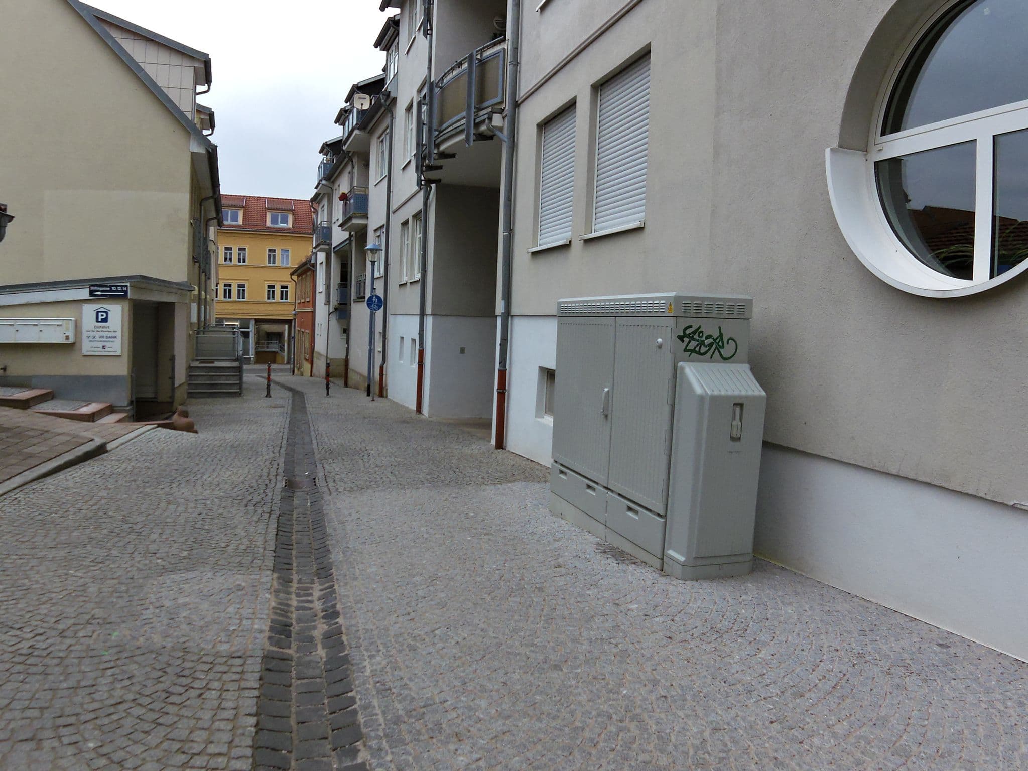 Street view near Eckhof Domizil, Gotha — © zoegglmeyr (CC BY-SA · Mapillary)
