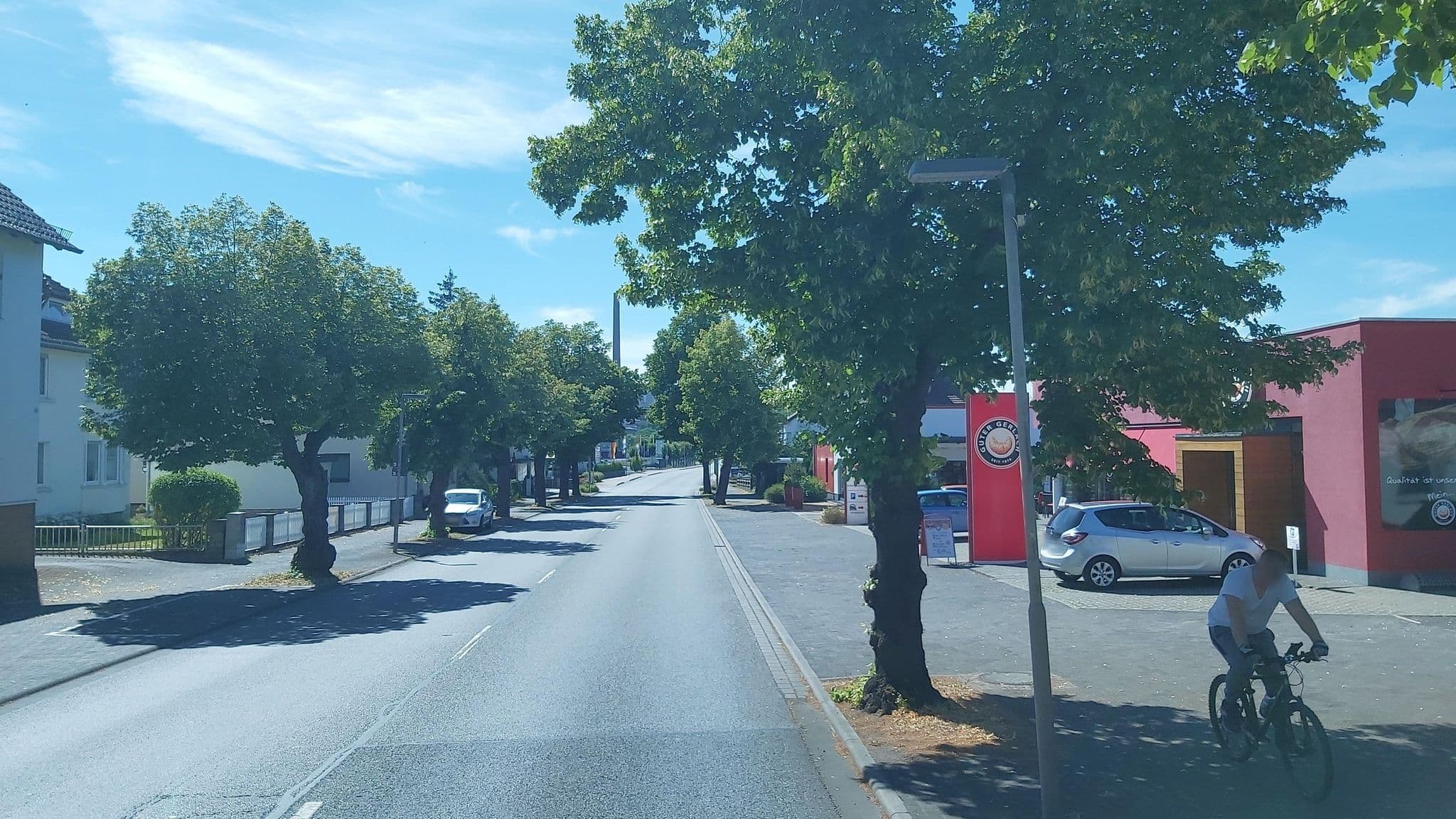 Street view near Hotel Königshof, Philippsthal — © Teksit (CC BY-SA · Mapillary)