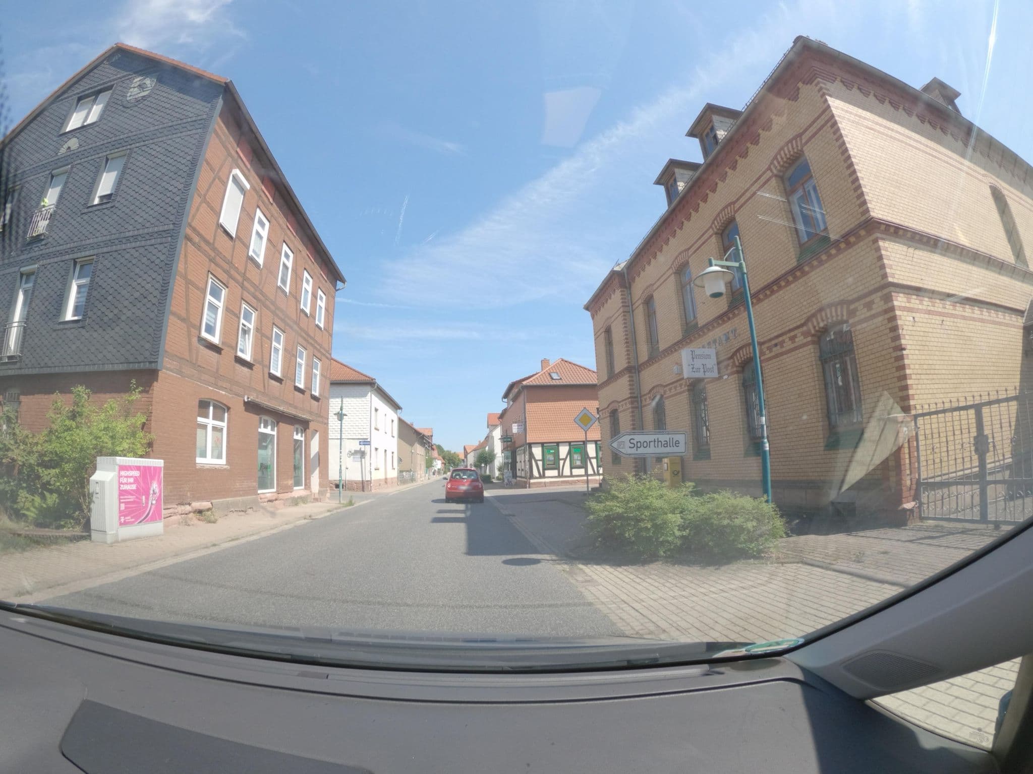 Street view near Pension Zur Post Inh. Margot Hüther, Gerstungen — © atze02 (CC BY-SA · Mapillary)