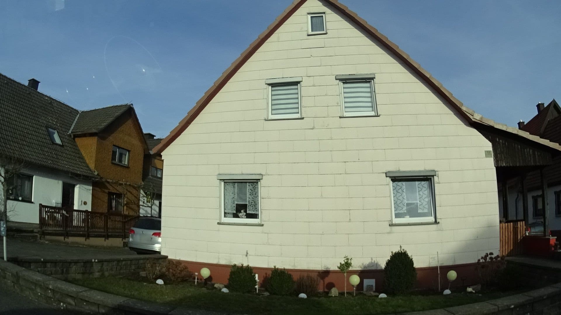 Street view near Ferienwohnung Holzheimer Sandberg, Sandberg — © ramap (CC BY-SA · Mapillary)