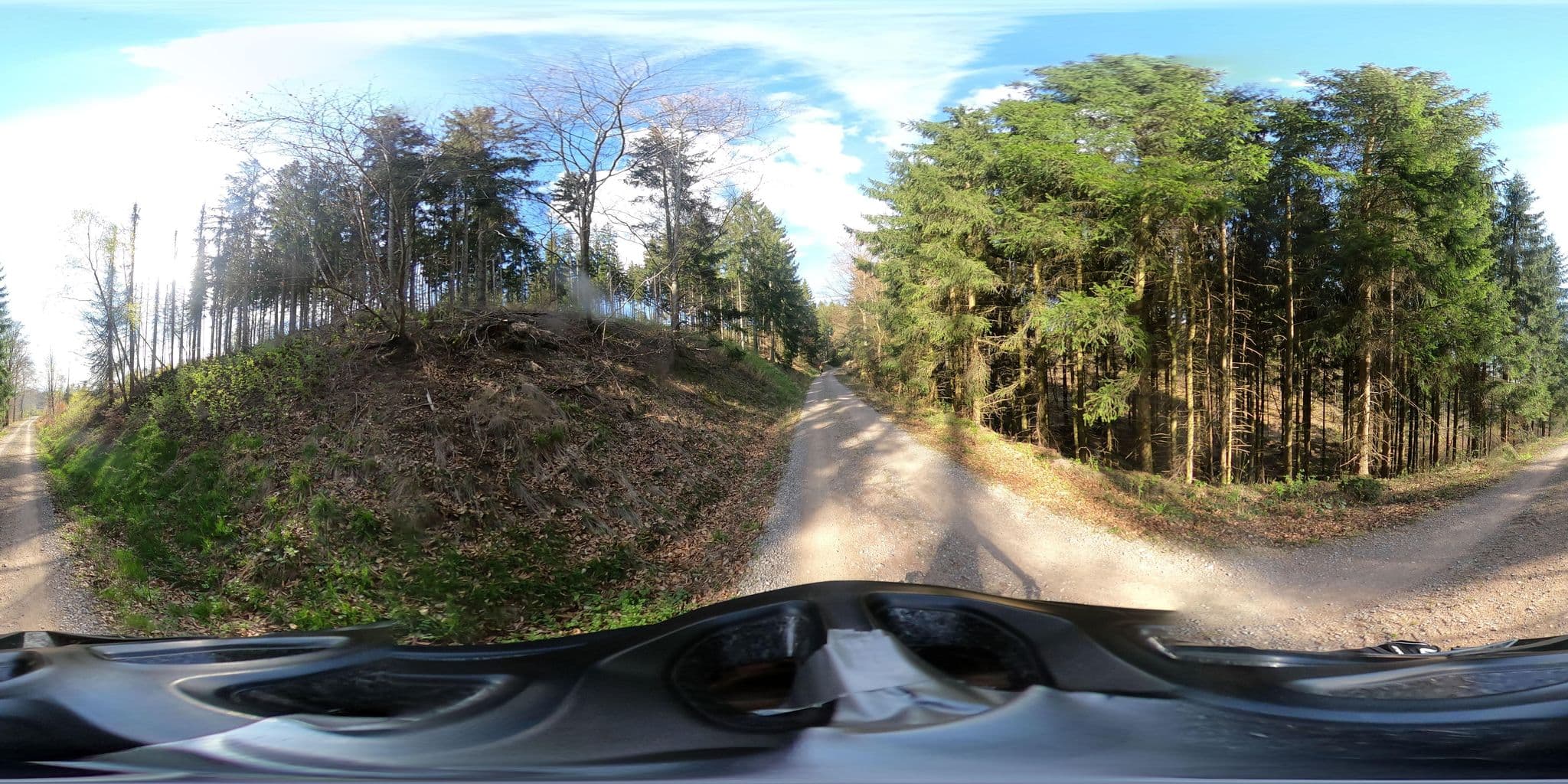Street view near Hotel Villa Anna Eisenach, Ruhla — © Mobilitaetswerk (CC BY-SA · Mapillary)