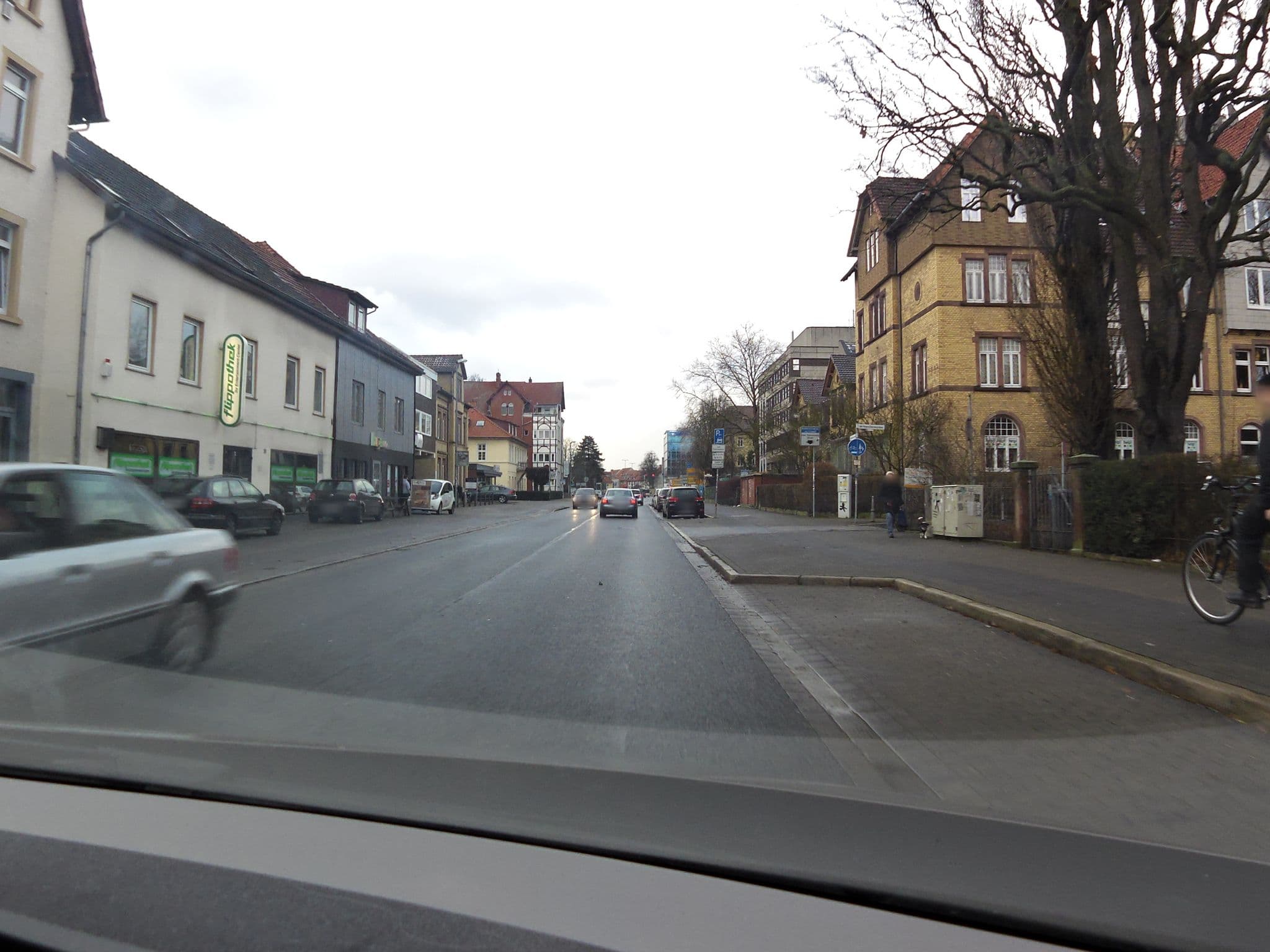 Street view near DEHOGA e.V. Deutscher Hotel- und Gaststättenverband, Göttingen — © zoegglmeyr (CC BY-SA · Mapillary)