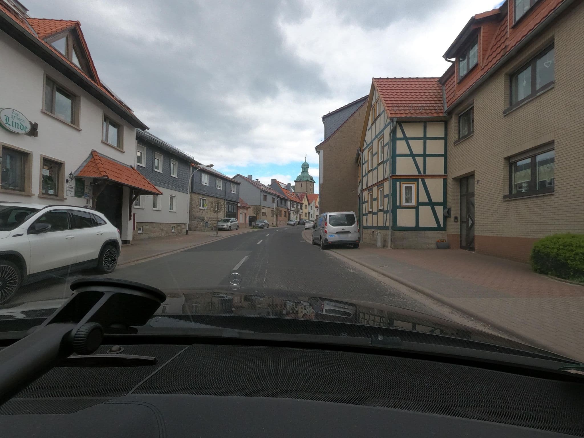 Street view near Zur Grünen Linde, Büttstedt — © saschahaberkorn (CC BY-SA · Mapillary)