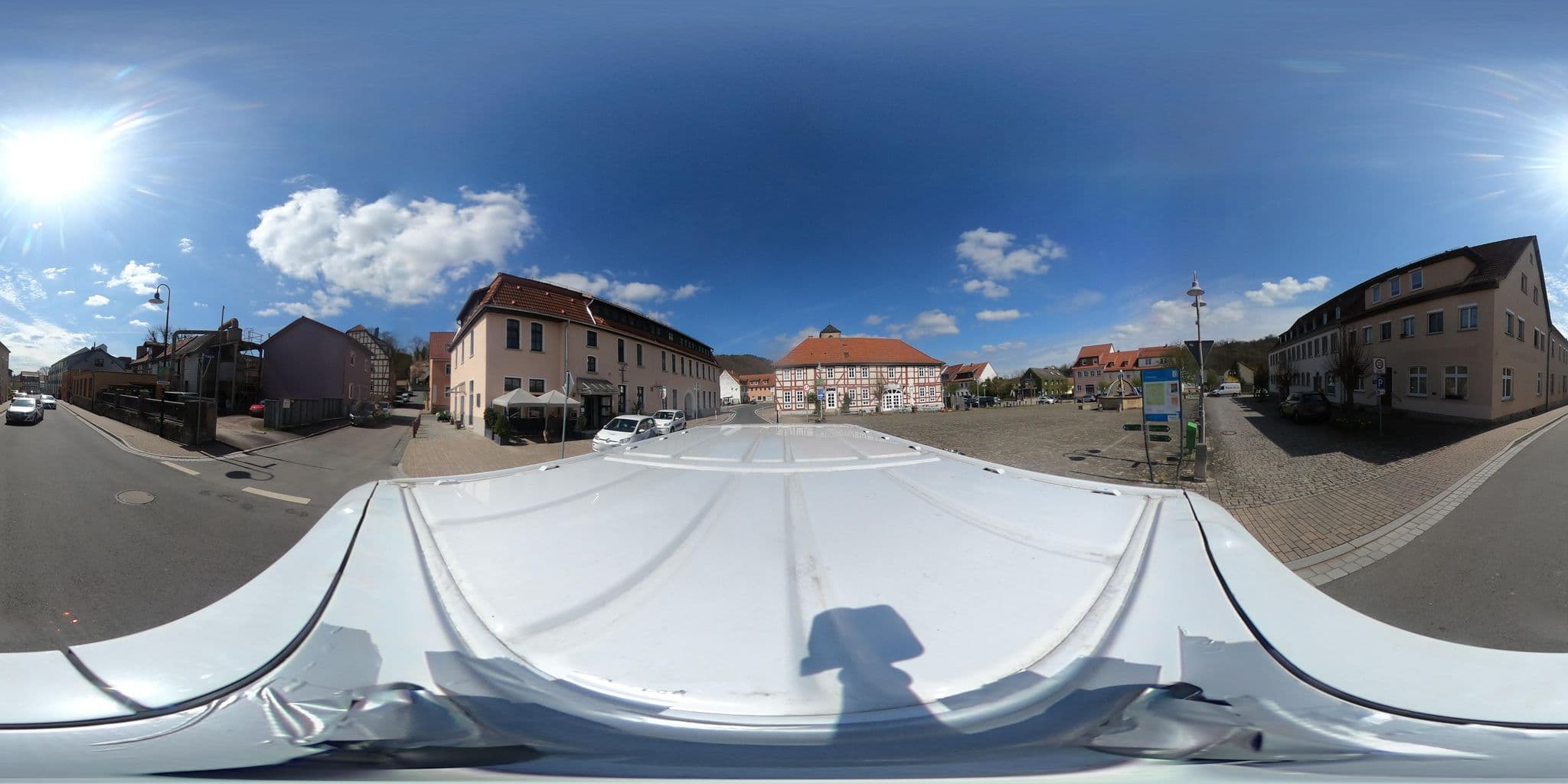 Street view near SeniorenwohngemeinschaftAltes Brauhaus, Creuzburg — © Mobilitaetswerk (CC BY-SA · Mapillary)