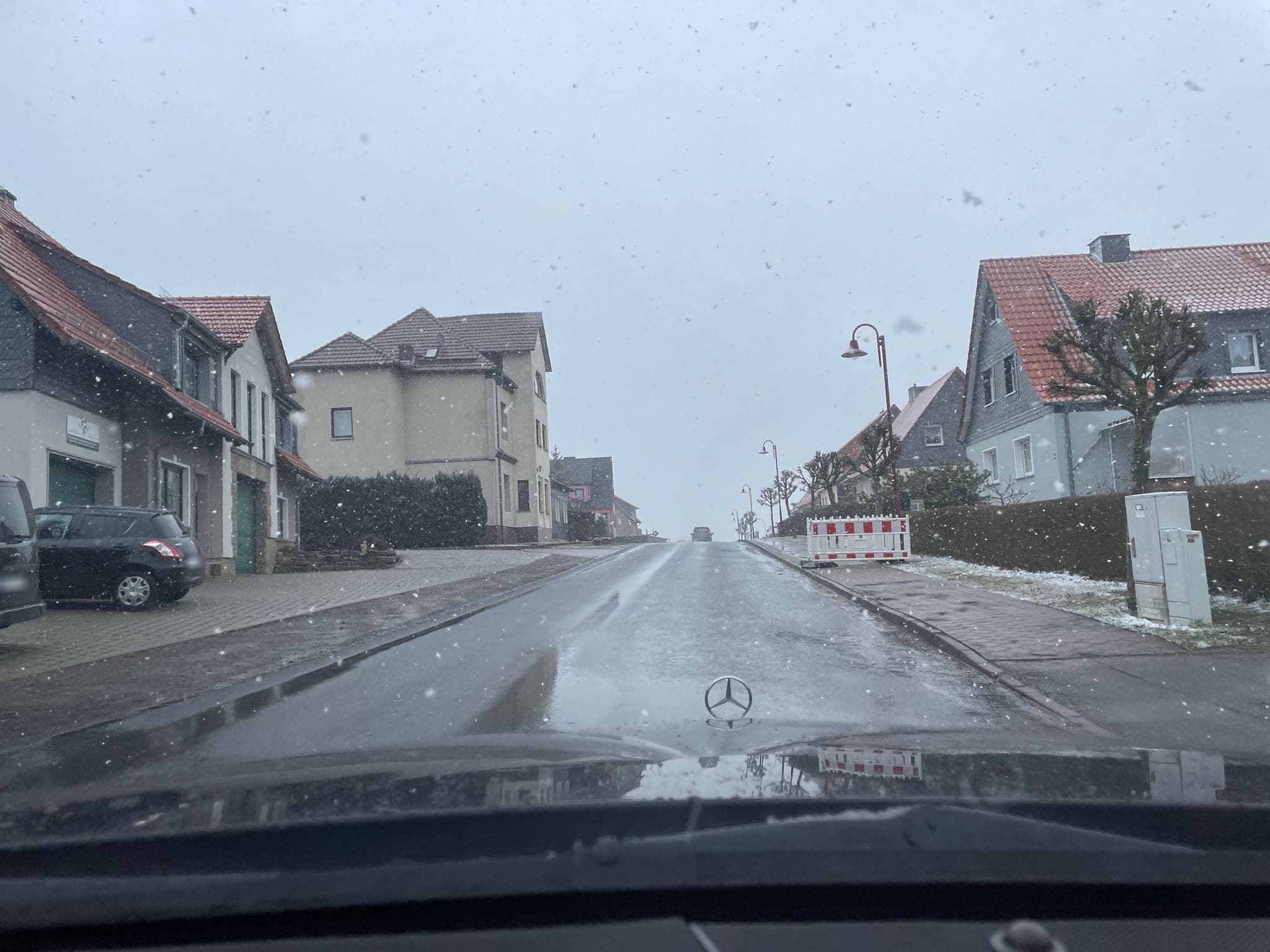 Street view near Pension Jünemann, Küllstedt — © saschahaberkorn (CC BY-SA · Mapillary)