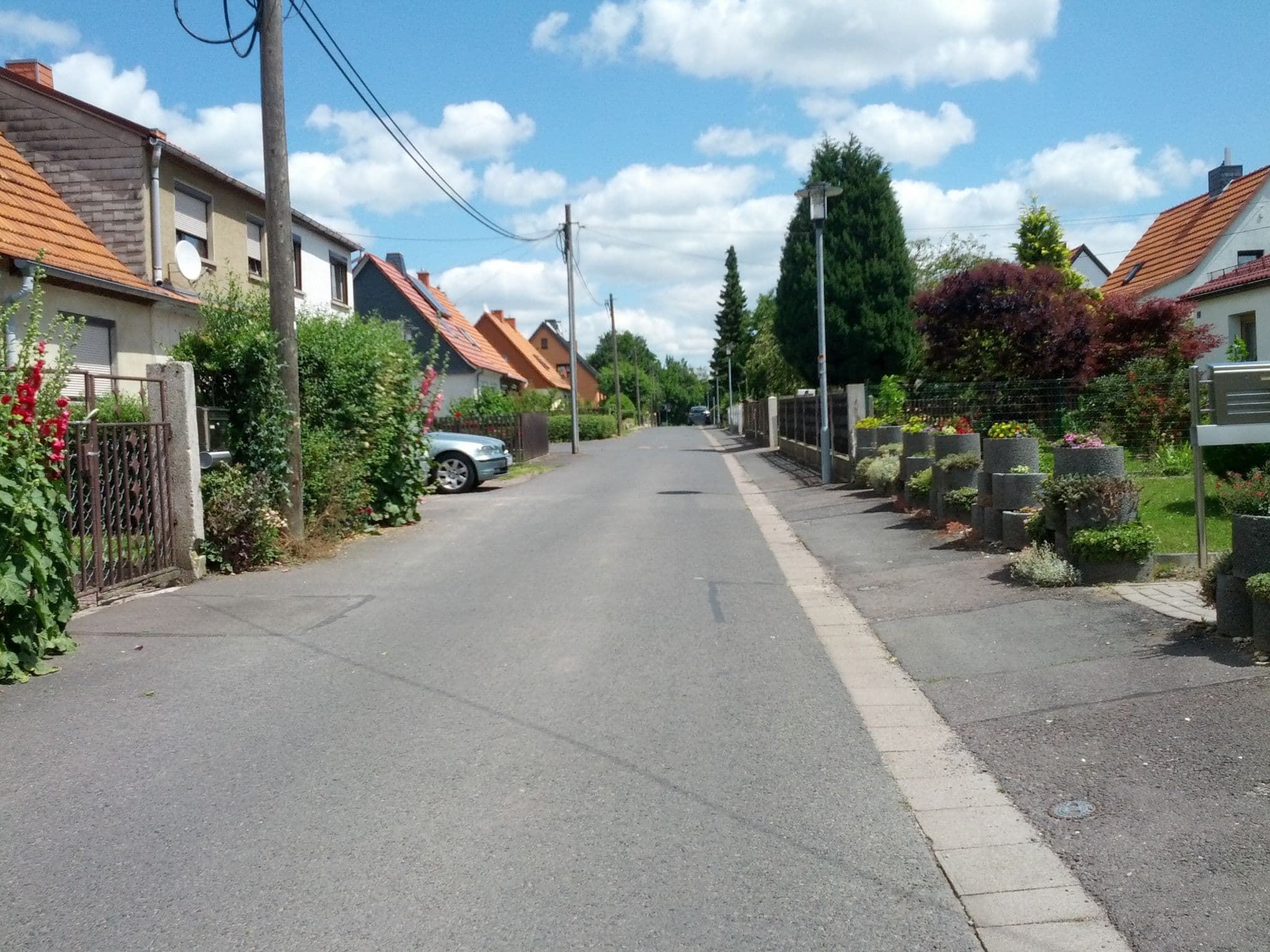 Street view near Ferienhaus Stark, Eisenach — © zoegglmeyr (CC BY-SA · Mapillary)