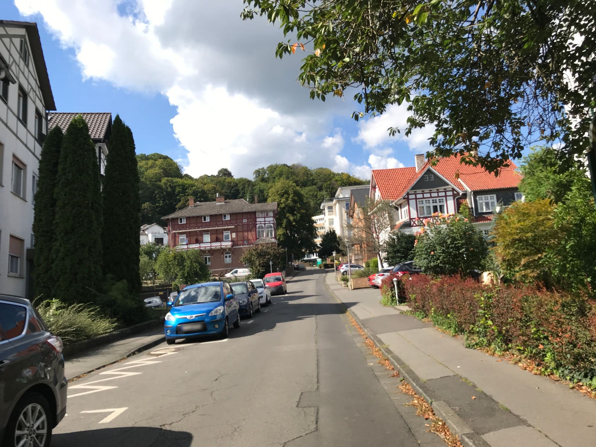 Street view near Parkhotel Am Schwanenteich, Bad Sooden-Allendorf — © fuldata (CC BY-SA · Mapillary)
