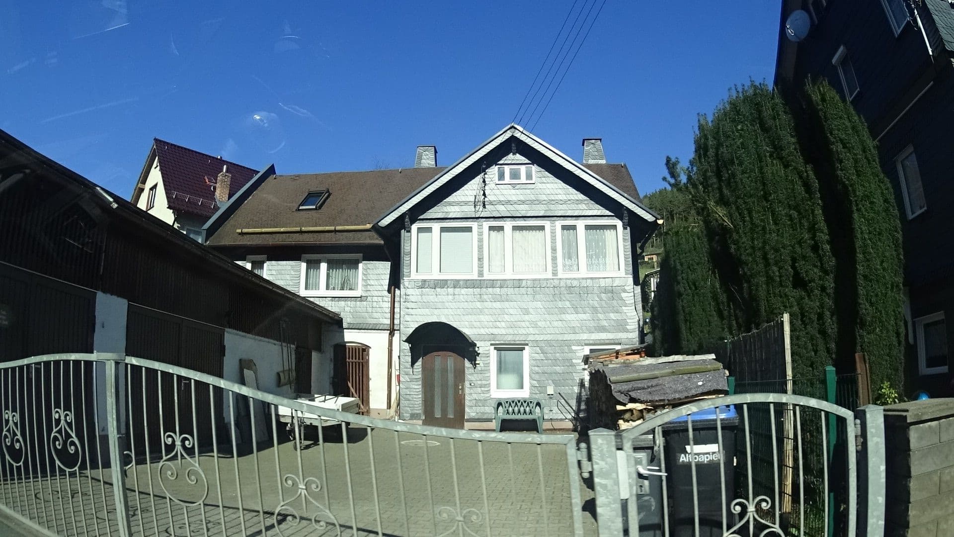 Street view near Feriendomizil Frey, Sitzendorf — © ramap (CC BY-SA · Mapillary)