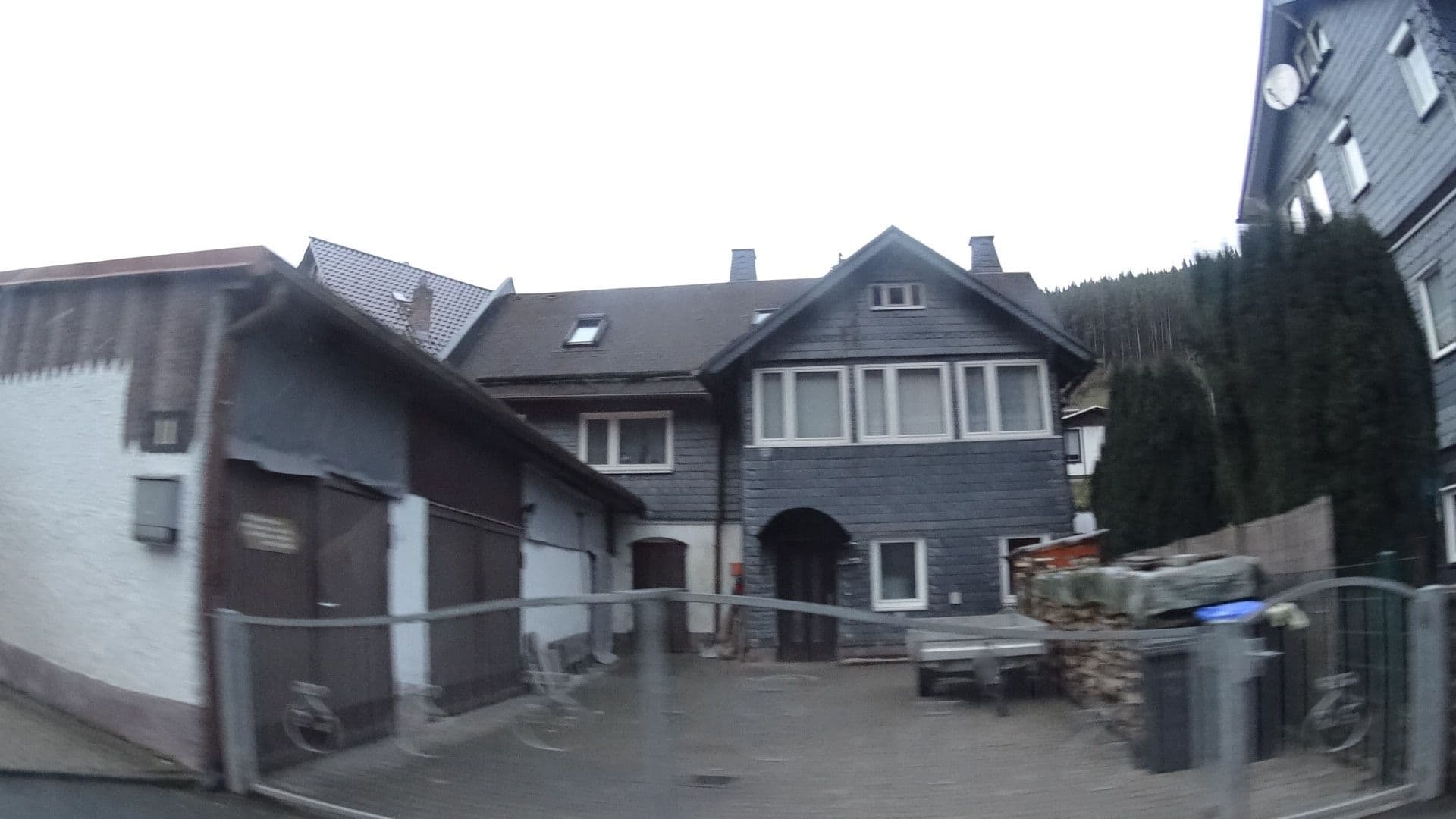 Street view near Thomas Frey, Sitzendorf — © ramap (CC BY-SA · Mapillary)