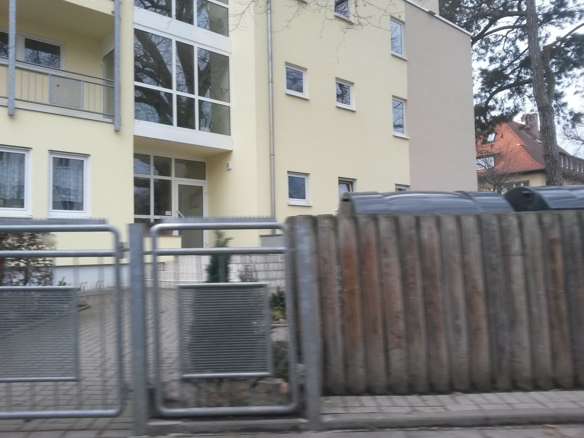 Street view near Ferienwohnung Am Steigerwald, Erfurt — © sennewald63 (CC BY-SA · Mapillary)
