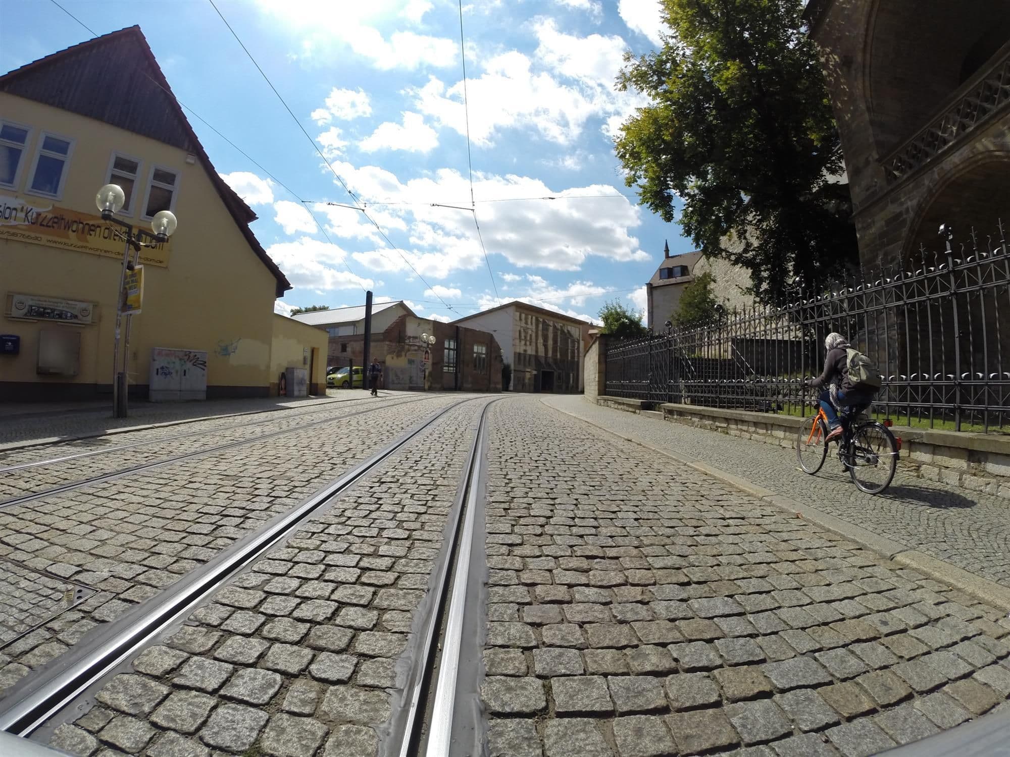 Street view near Kurzzeitwohnen am Dom, Erfurt — © ahzf (CC BY-SA · Mapillary)