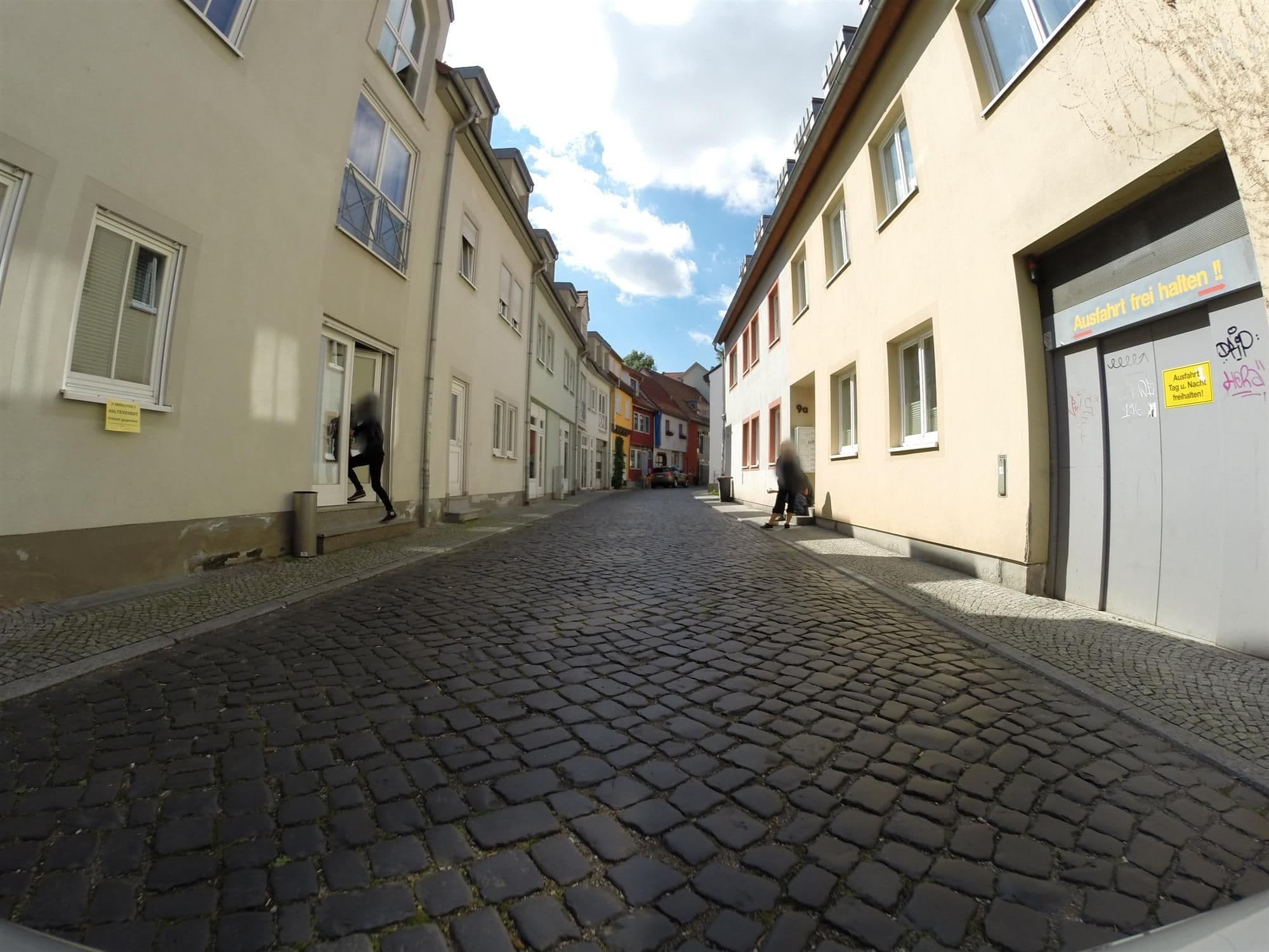 Street view near Ferienwohnung in Domnähe, Erfurt — © ahzf (CC BY-SA · Mapillary)