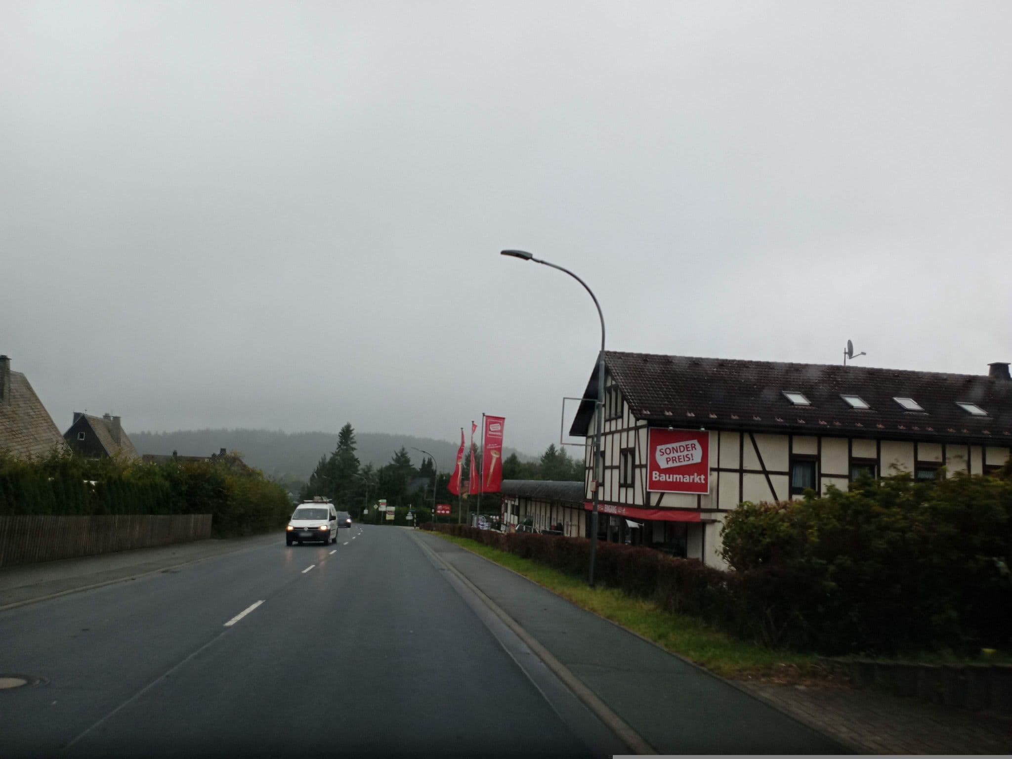 Street view near Ferienwohnungen und Gästezimmer Herrmann, Teuschnitz — © atze02 (CC BY-SA · Mapillary)